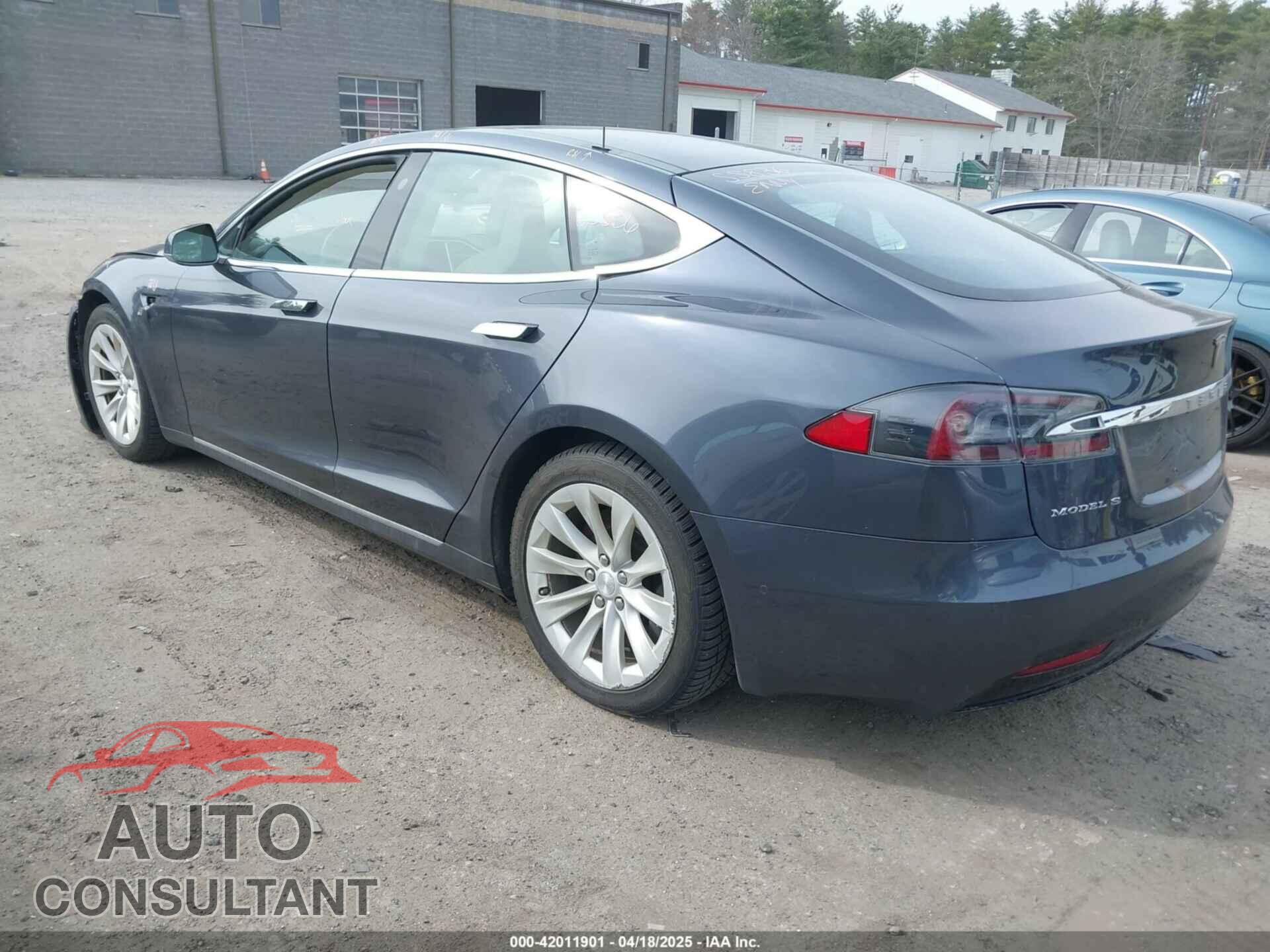 TESLA MODEL S 2017 - 5YJSA1E28HF229836