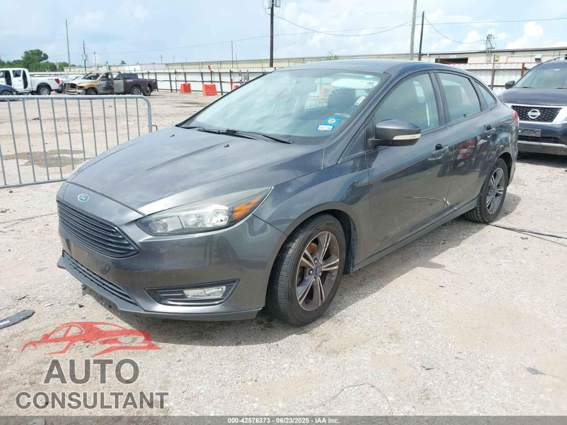 FORD FOCUS 2017 - 1FADP3FE4HL256952