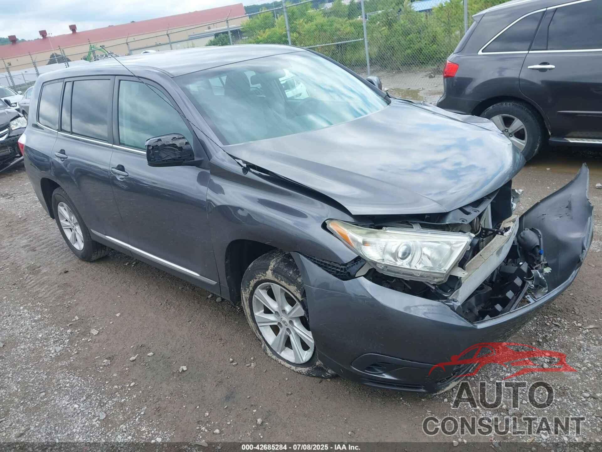TOYOTA HIGHLANDER 2012 - 5TDBK3EH7CS147615