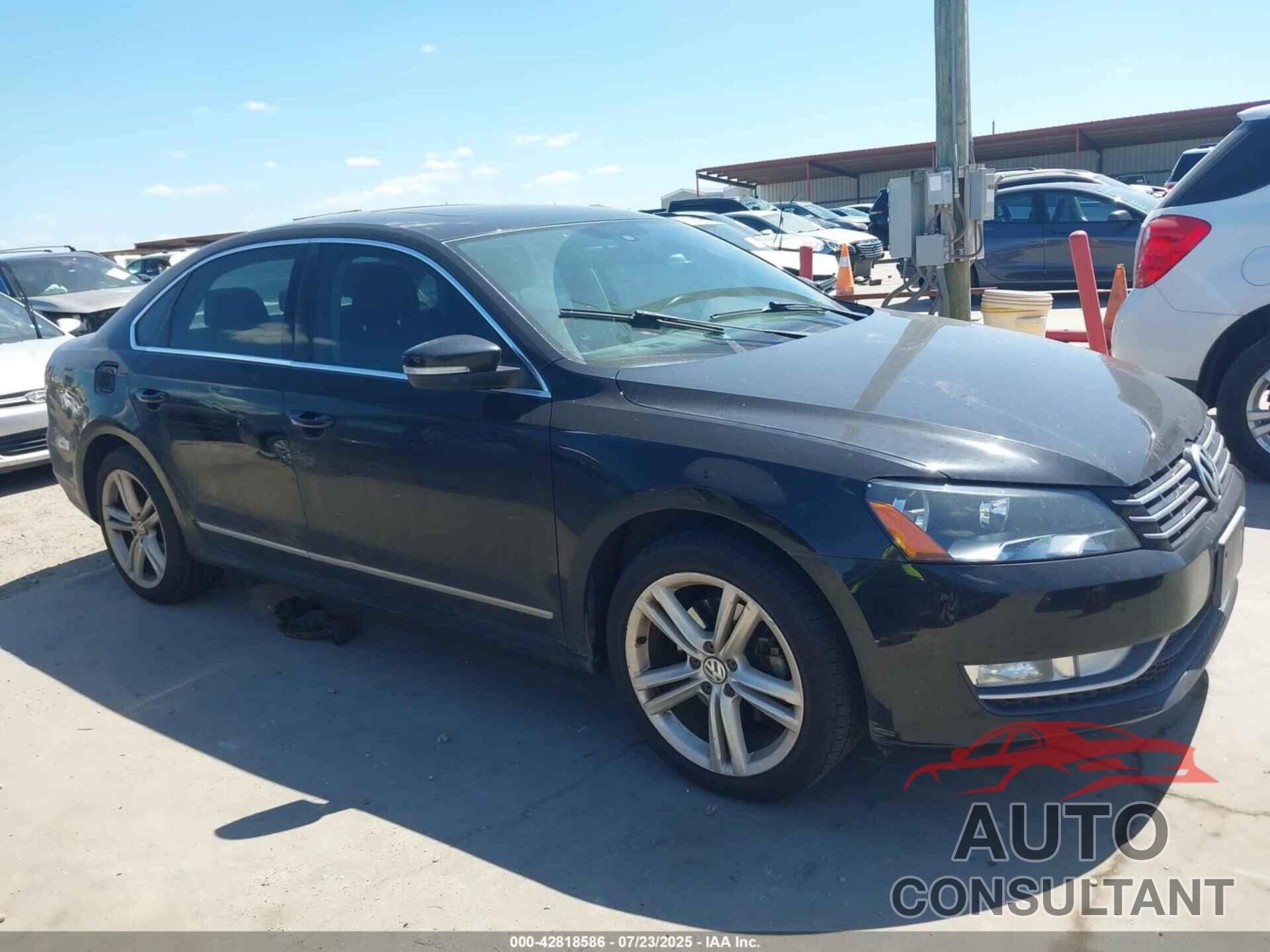 VOLKSWAGEN PASSAT 2014 - 1VWCS7A38EC055937