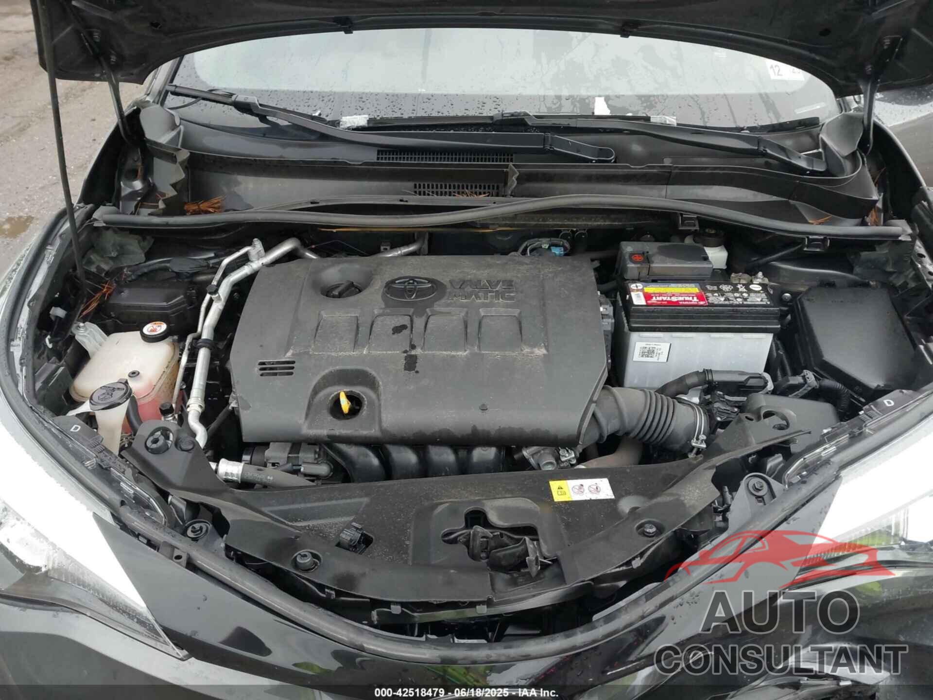 TOYOTA C-HR 2021 - JTNKHMBXXM1111296