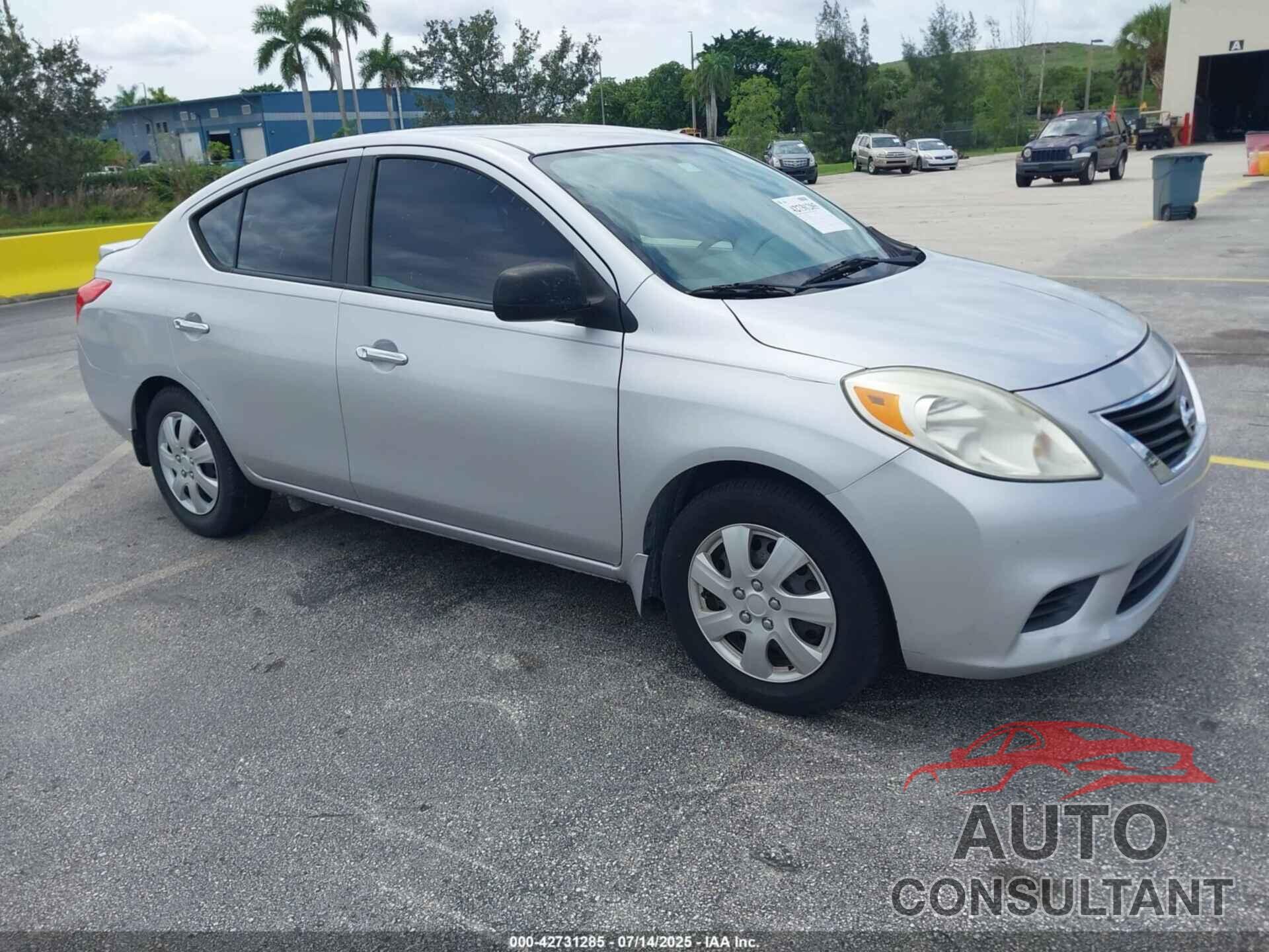 NISSAN VERSA 2013 - 3N1CN7AP5DL819164
