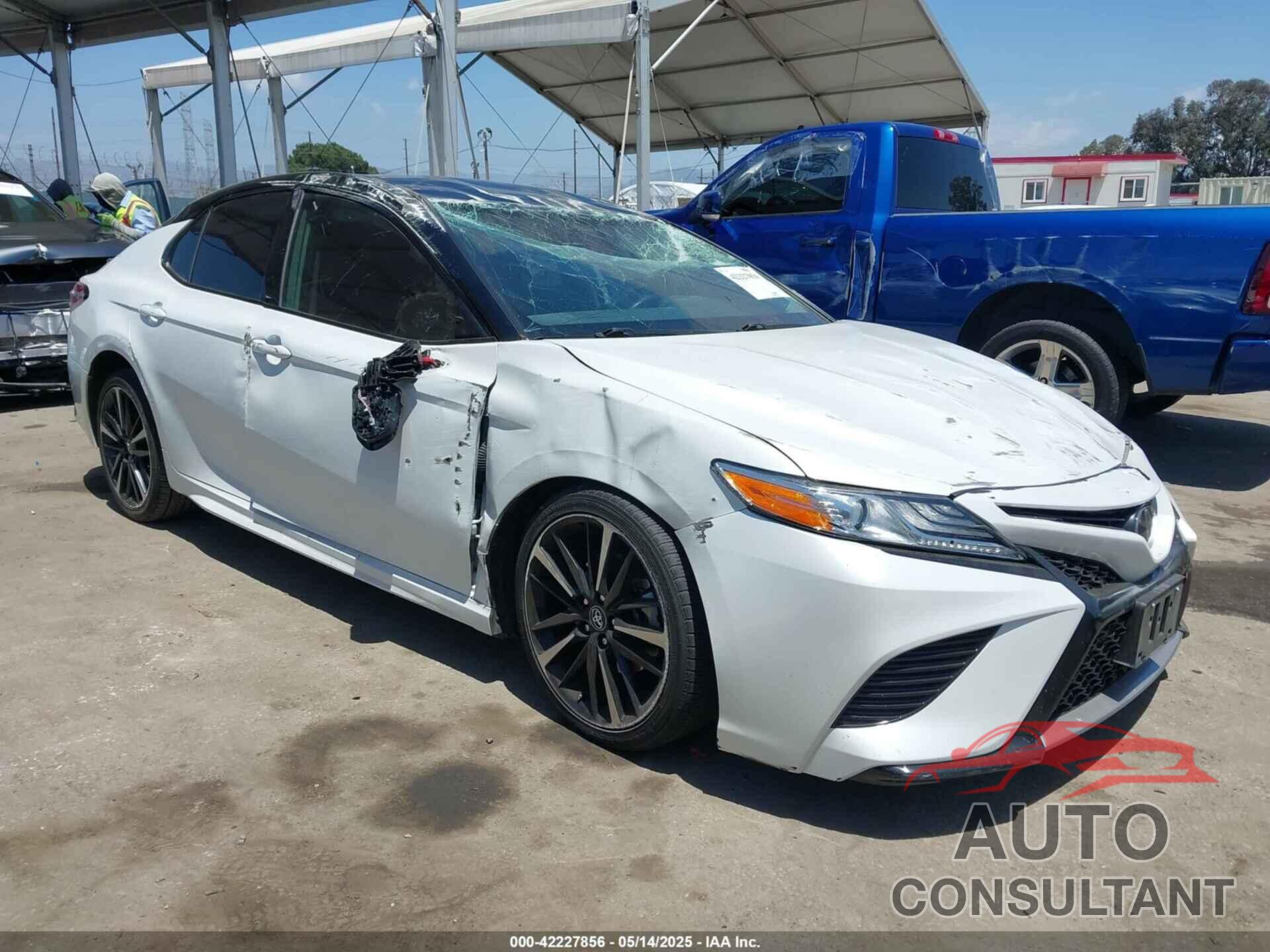 TOYOTA CAMRY 2020 - 4T1K61AK9LU355710