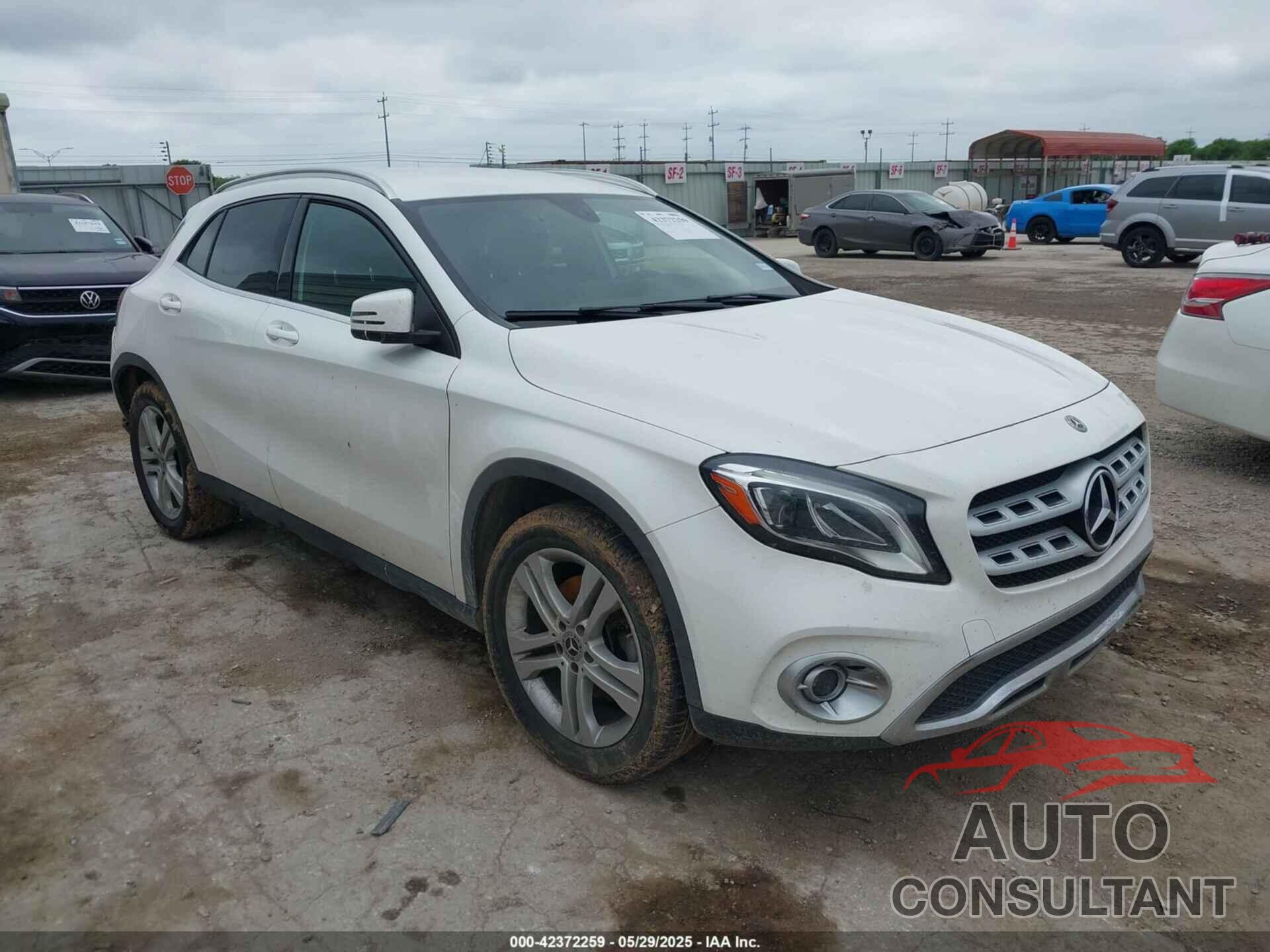MERCEDES-BENZ GLA 250 2020 - W1NTG4EB3LU040525