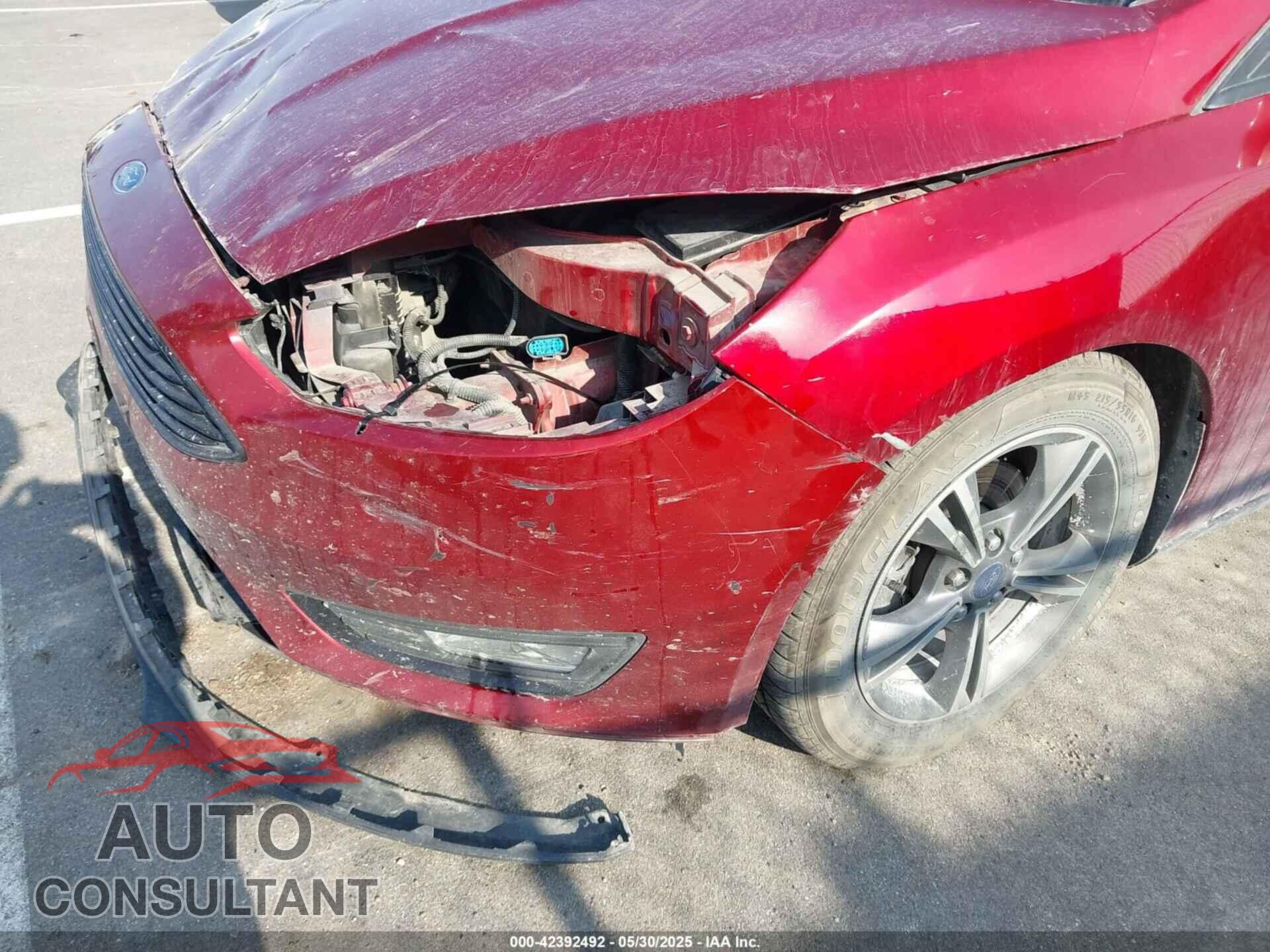 FORD FOCUS 2017 - 1FADP3FE3HL263455