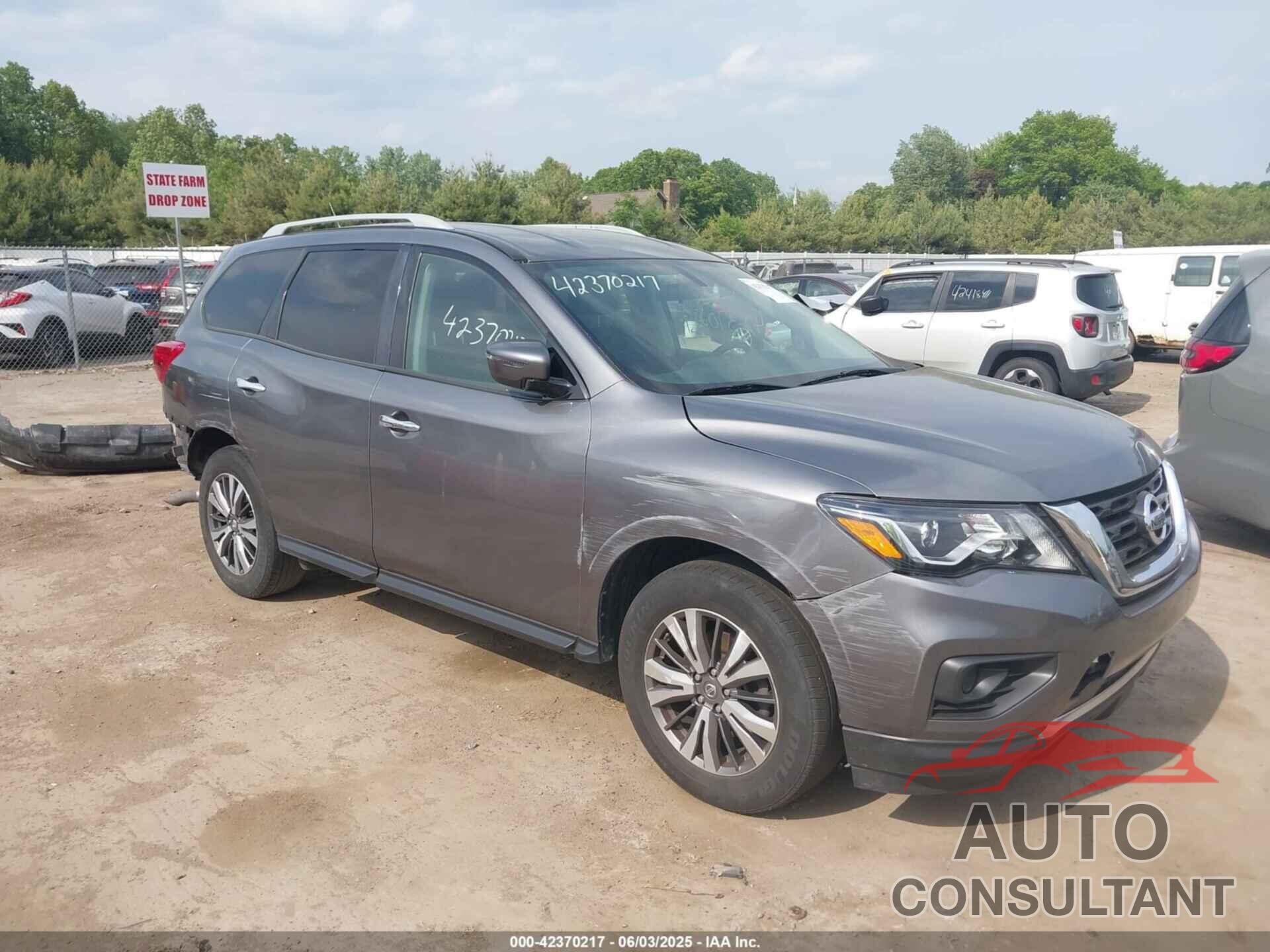 NISSAN PATHFINDER 2018 - 5N1DR2MM5JC673748