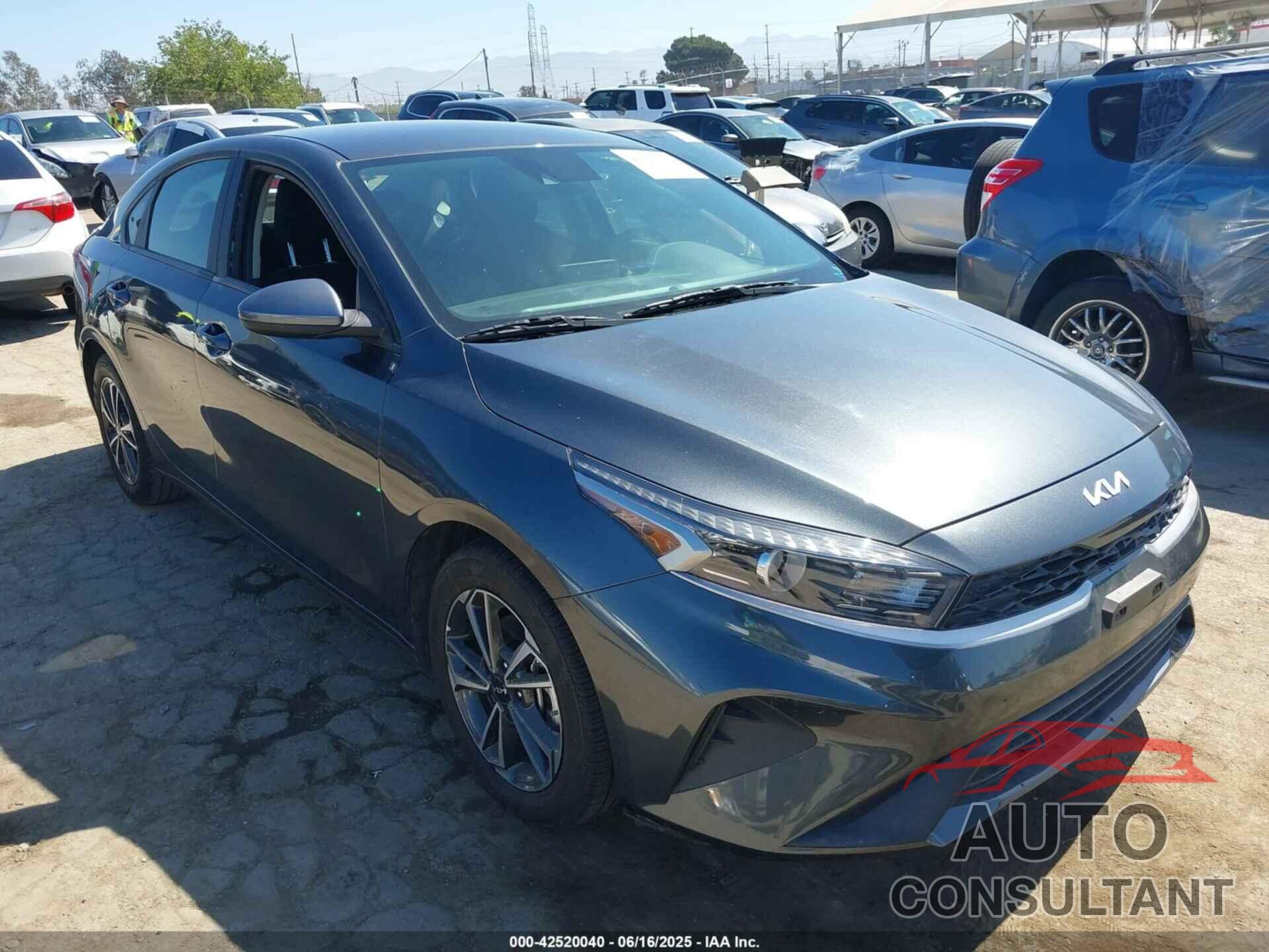 KIA FORTE 2024 - 3KPF24AD4RE730477