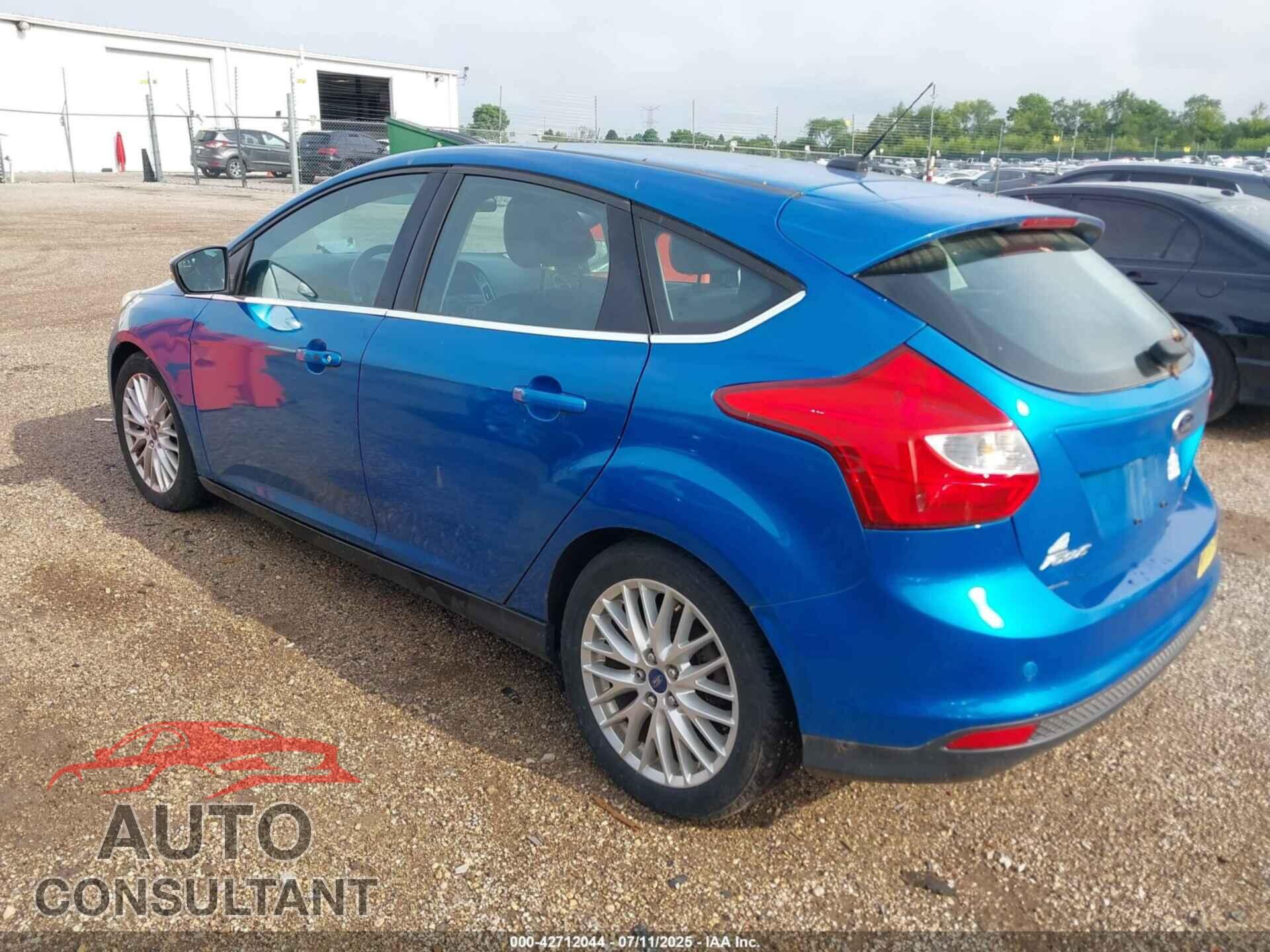 FORD FOCUS 2014 - 1FADP3N28EL119791
