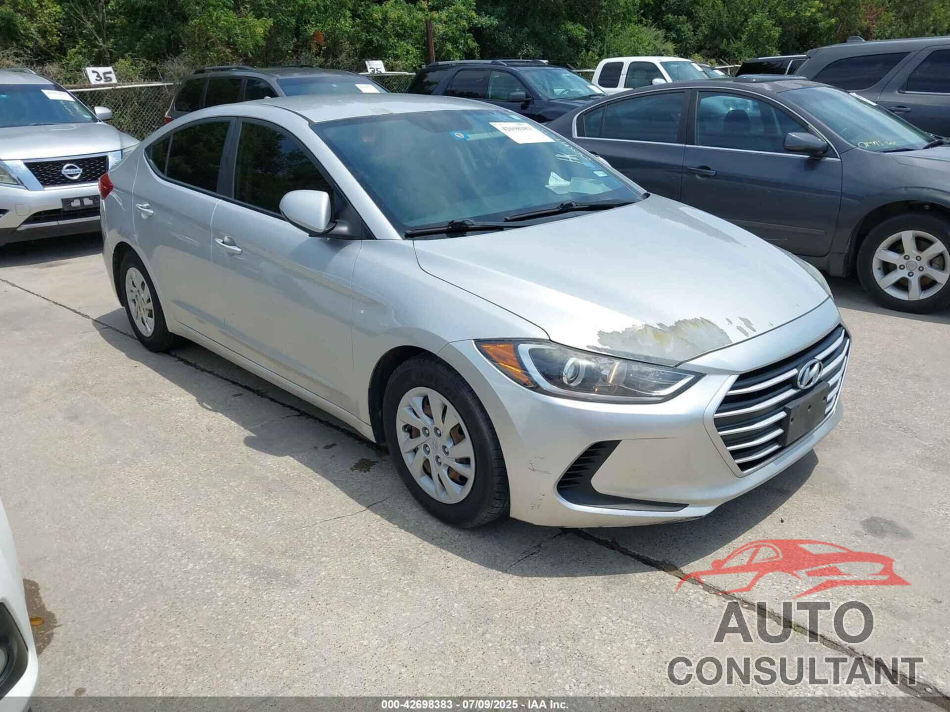HYUNDAI ELANTRA 2017 - 5NPD74LF4HH211687