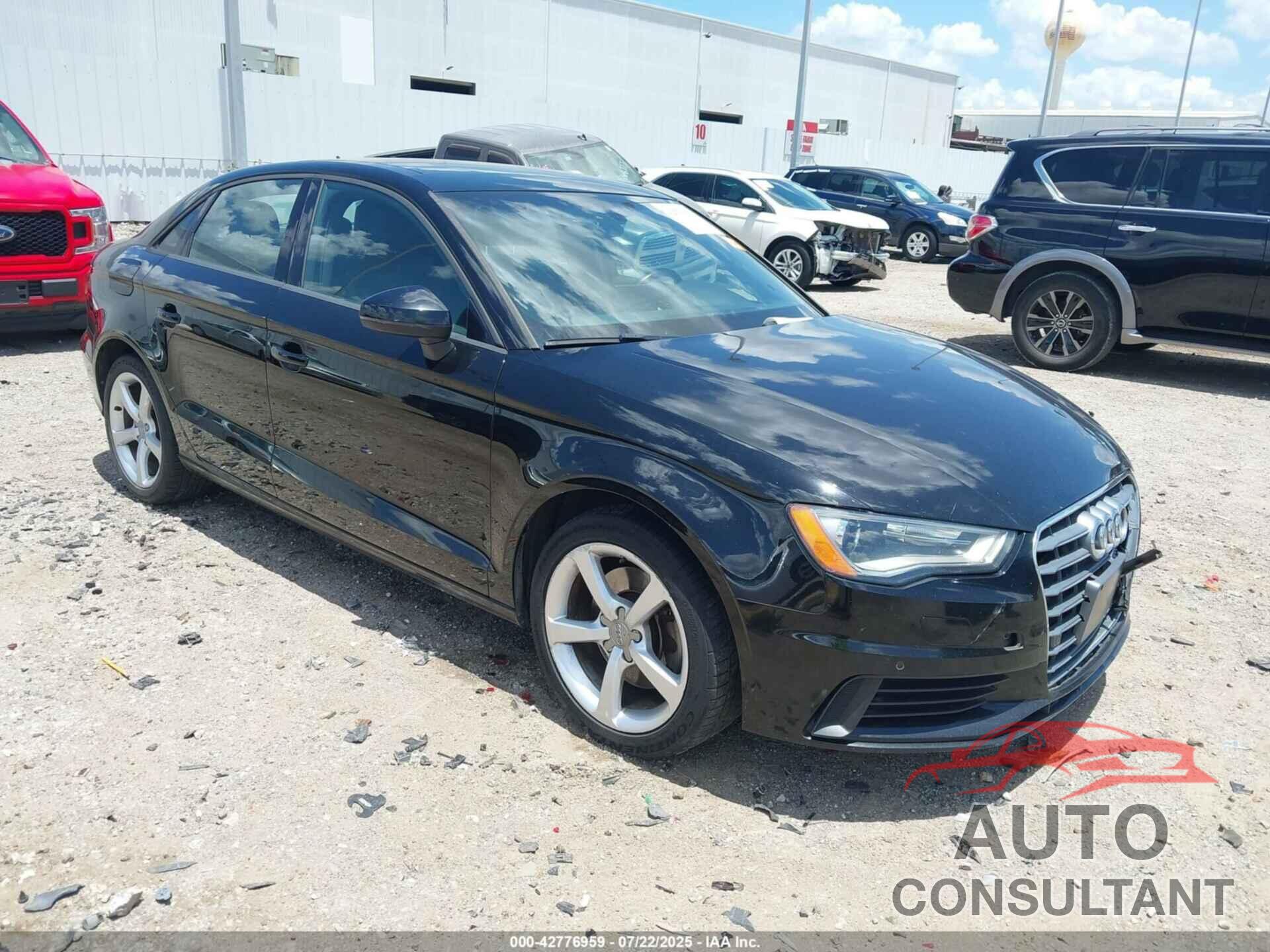 AUDI A3 2016 - WAUA7GFF6G1003121