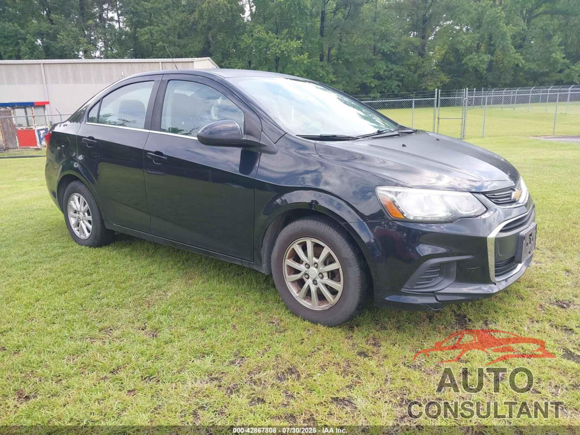 CHEVROLET SONIC 2017 - 1G1JD5SH0H4110617