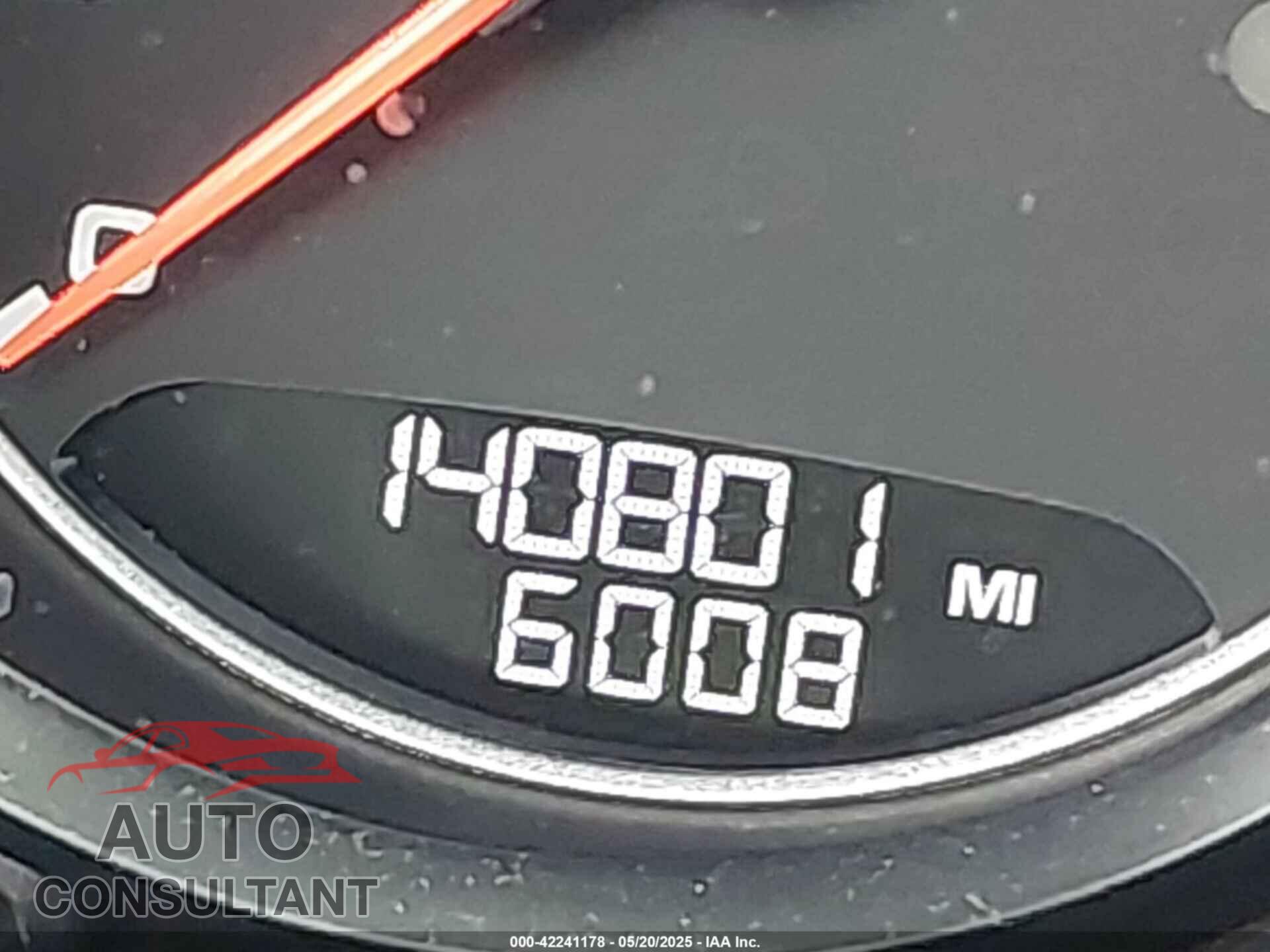 PORSCHE CAYENNE 2017 - WP1AB2A24HLA53402