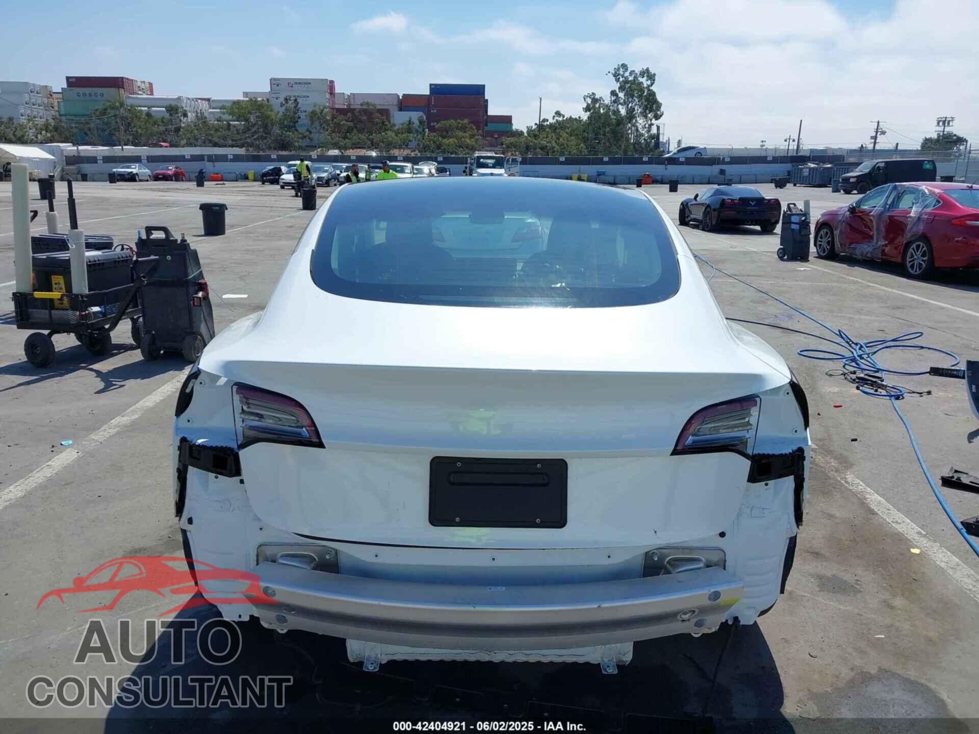 TESLA MODEL 3 2021 - 5YJ3E1EA2MF087106