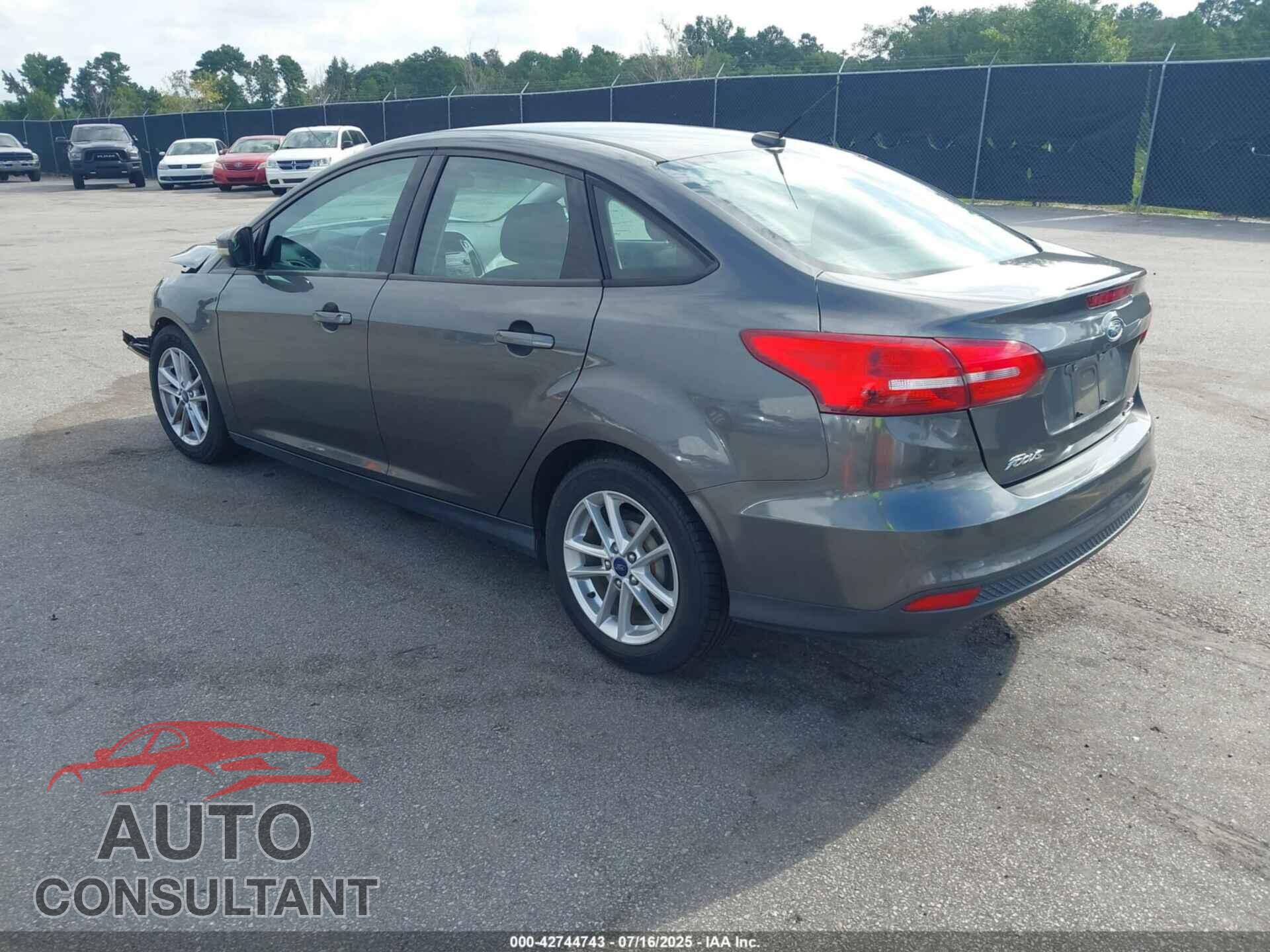 FORD FOCUS 2016 - 1FADP3F22GL341003
