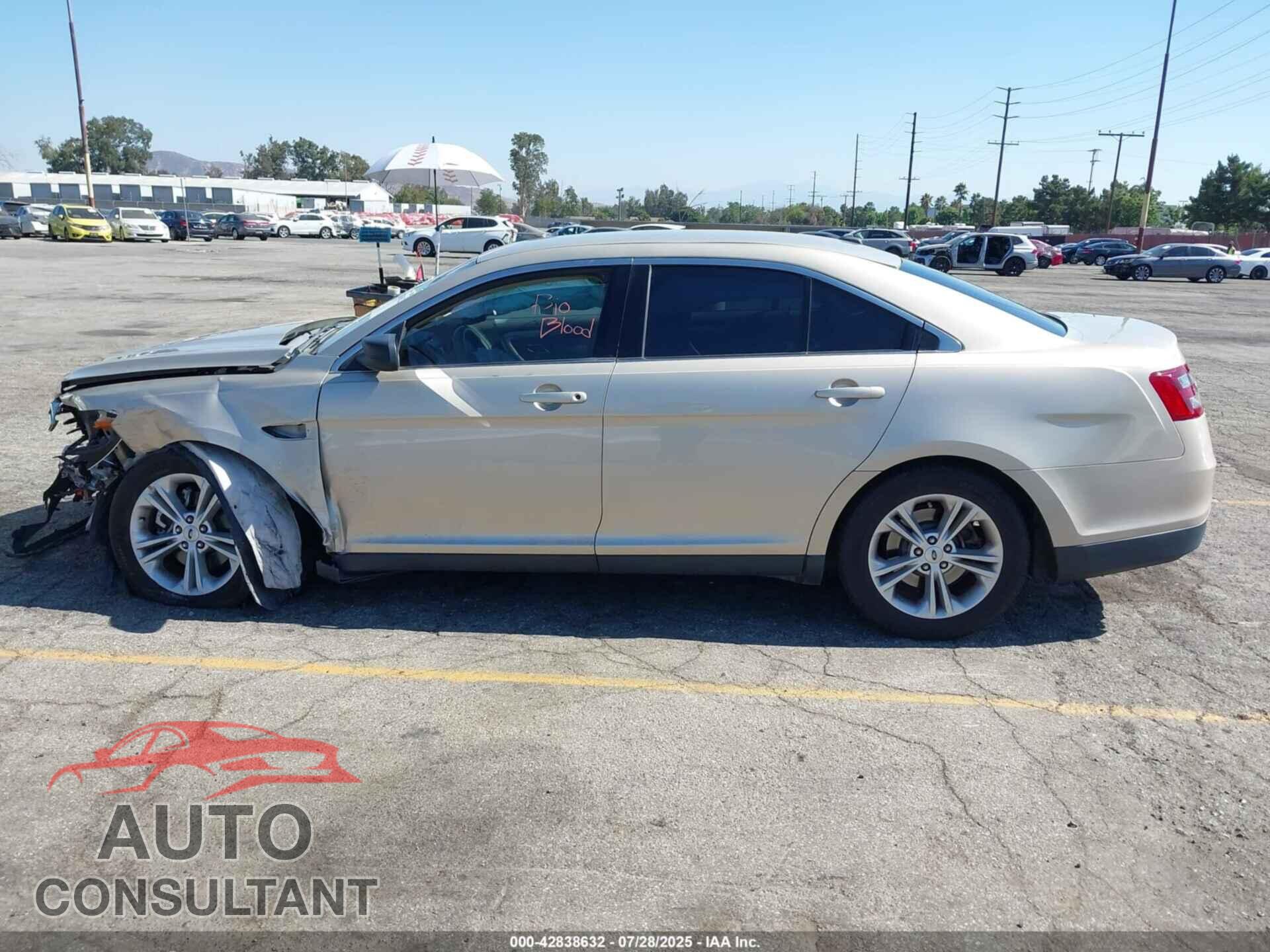 FORD TAURUS 2017 - 1FAHP2D88HG137724