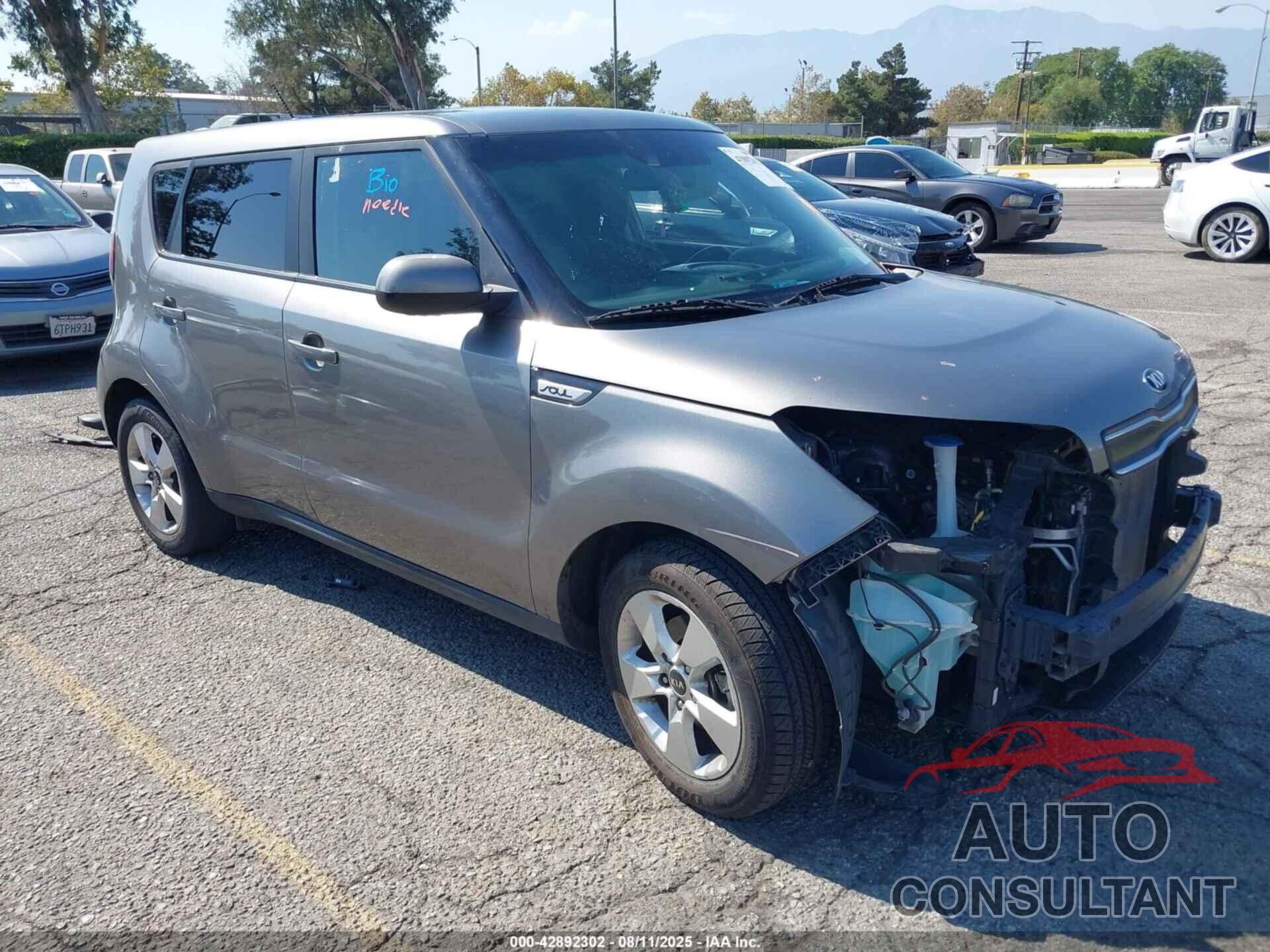 KIA SOUL 2017 - KNDJN2A2XH7487602