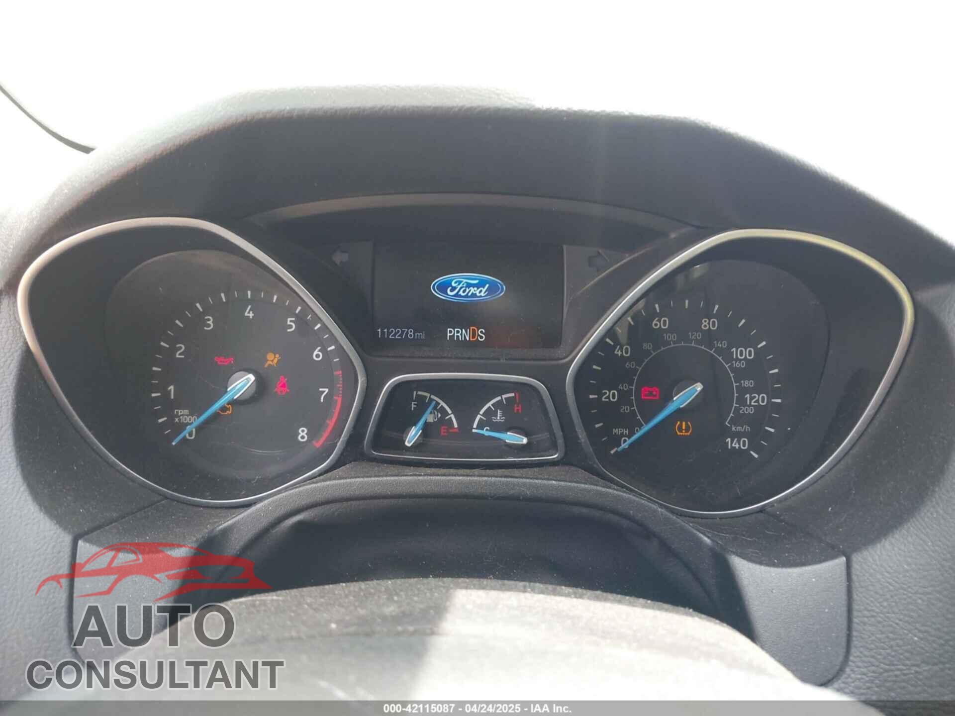 FORD FOCUS 2015 - 1FADP3K26FL268433