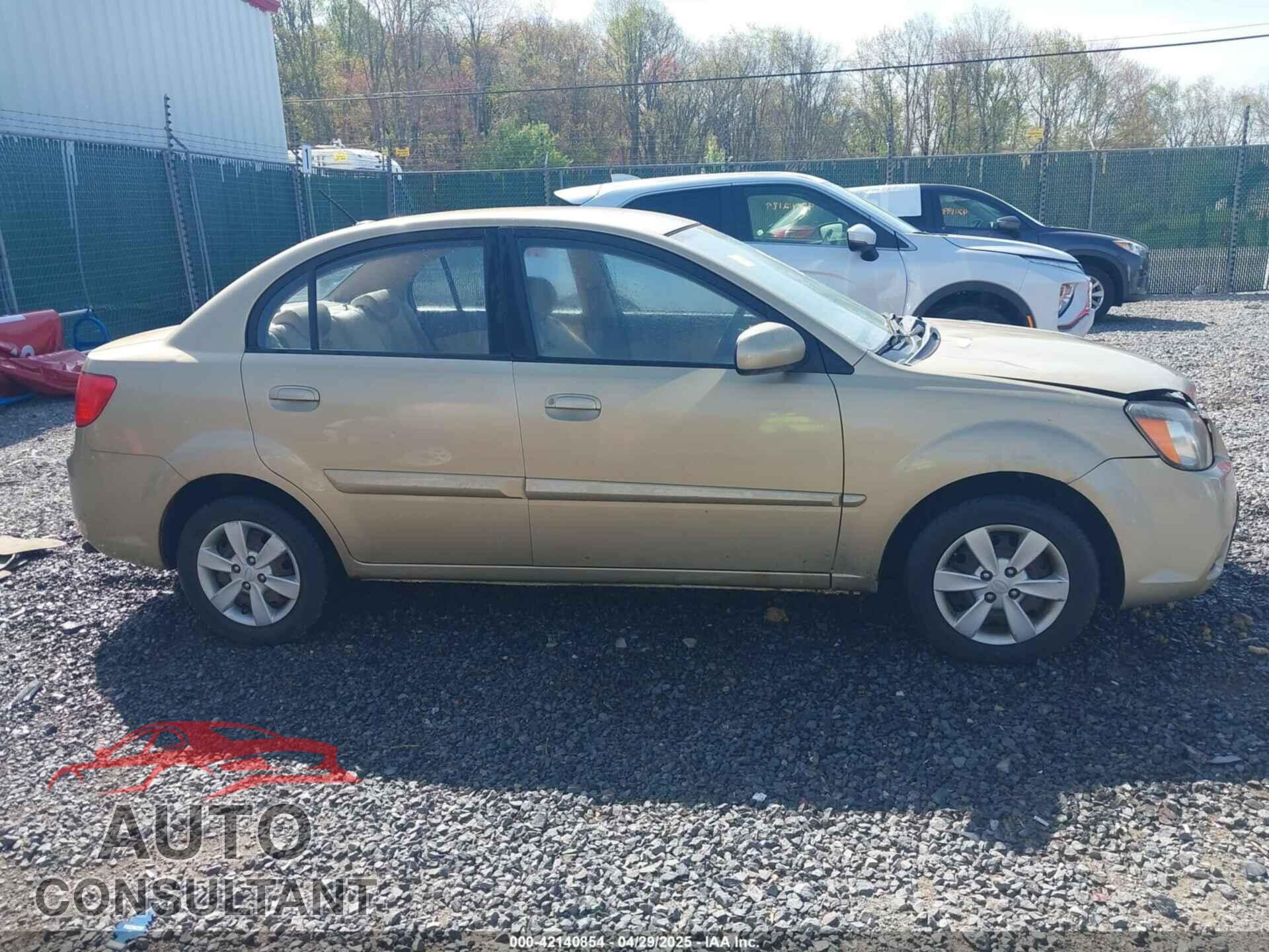 KIA RIO 2011 - KNADH4A30B6731289