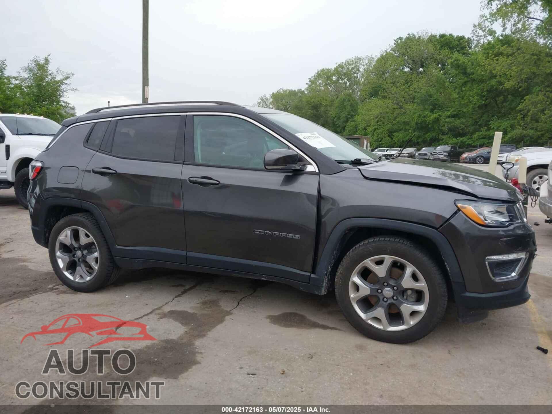JEEP COMPASS 2019 - 3C4NJCCB7KT777783