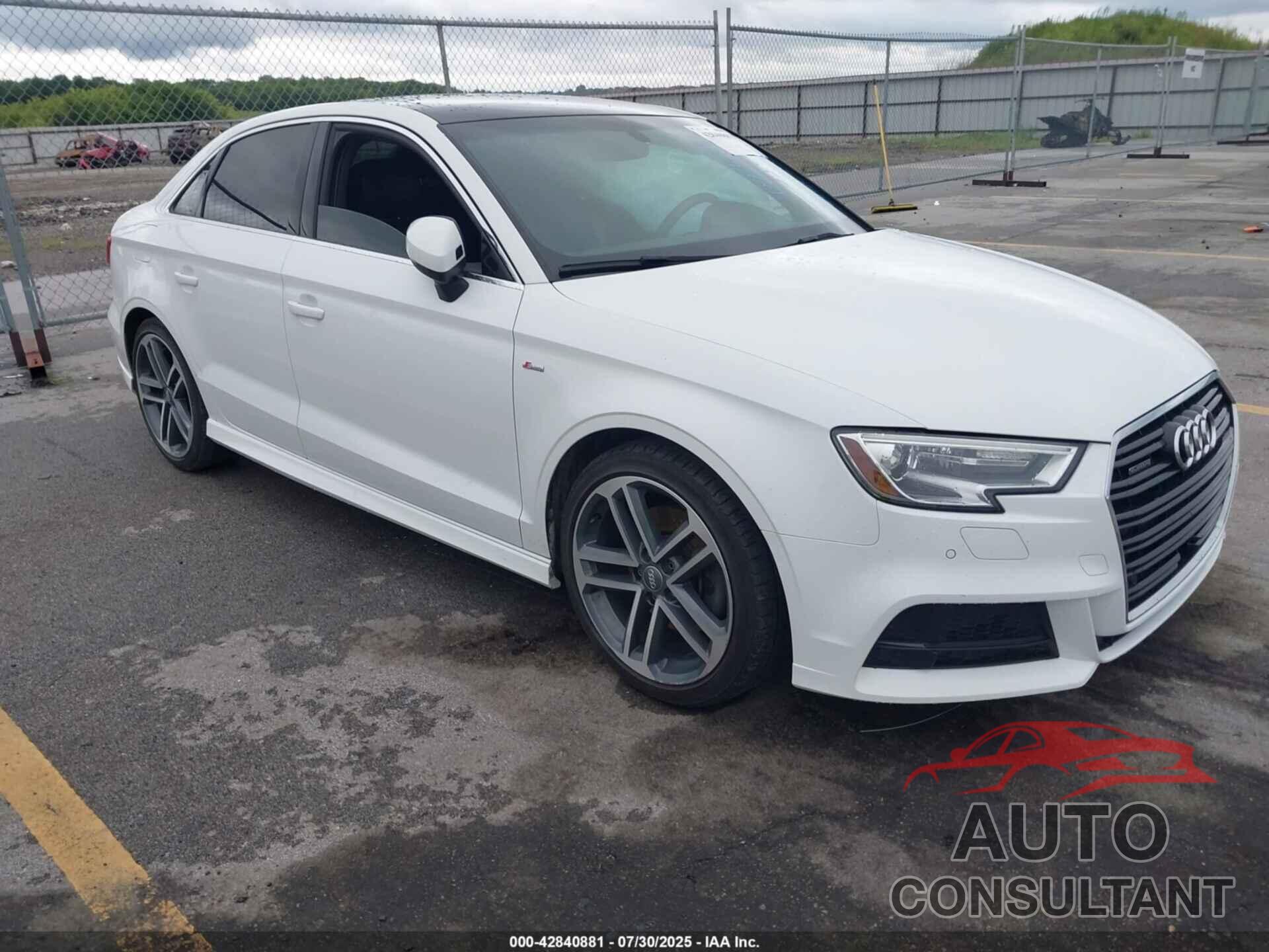 AUDI A3 2018 - WAUJ8GFF8J1040658