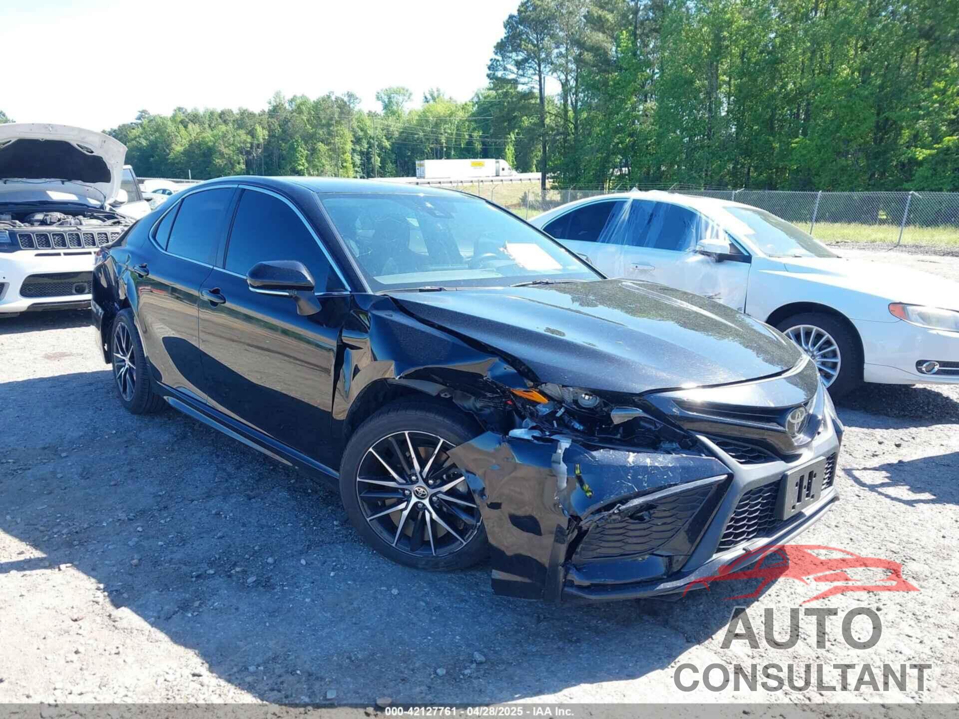 TOYOTA CAMRY 2022 - 4T1G11AK4NU716199