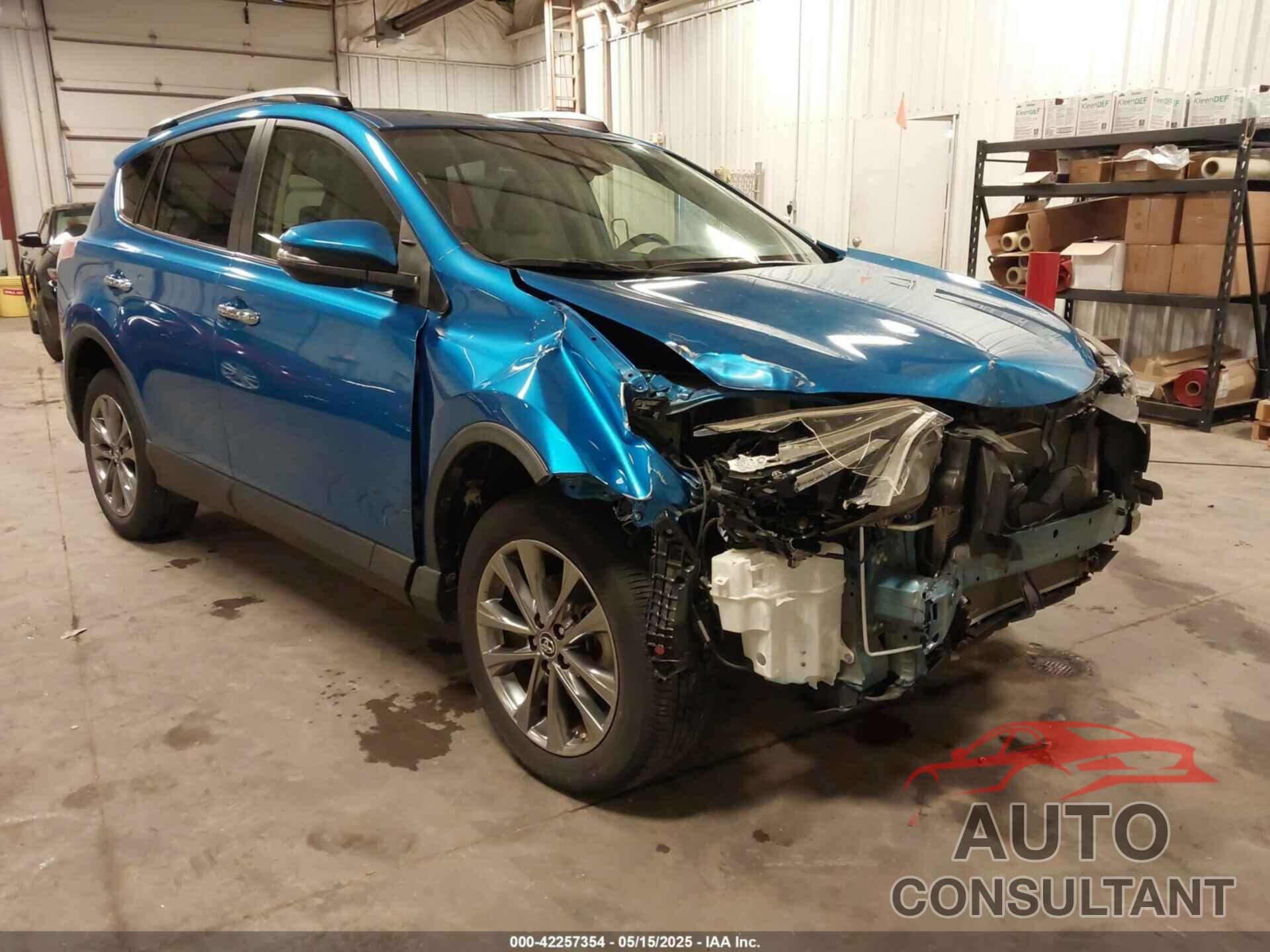 TOYOTA RAV4 2018 - JTMDFREV7JJ725521