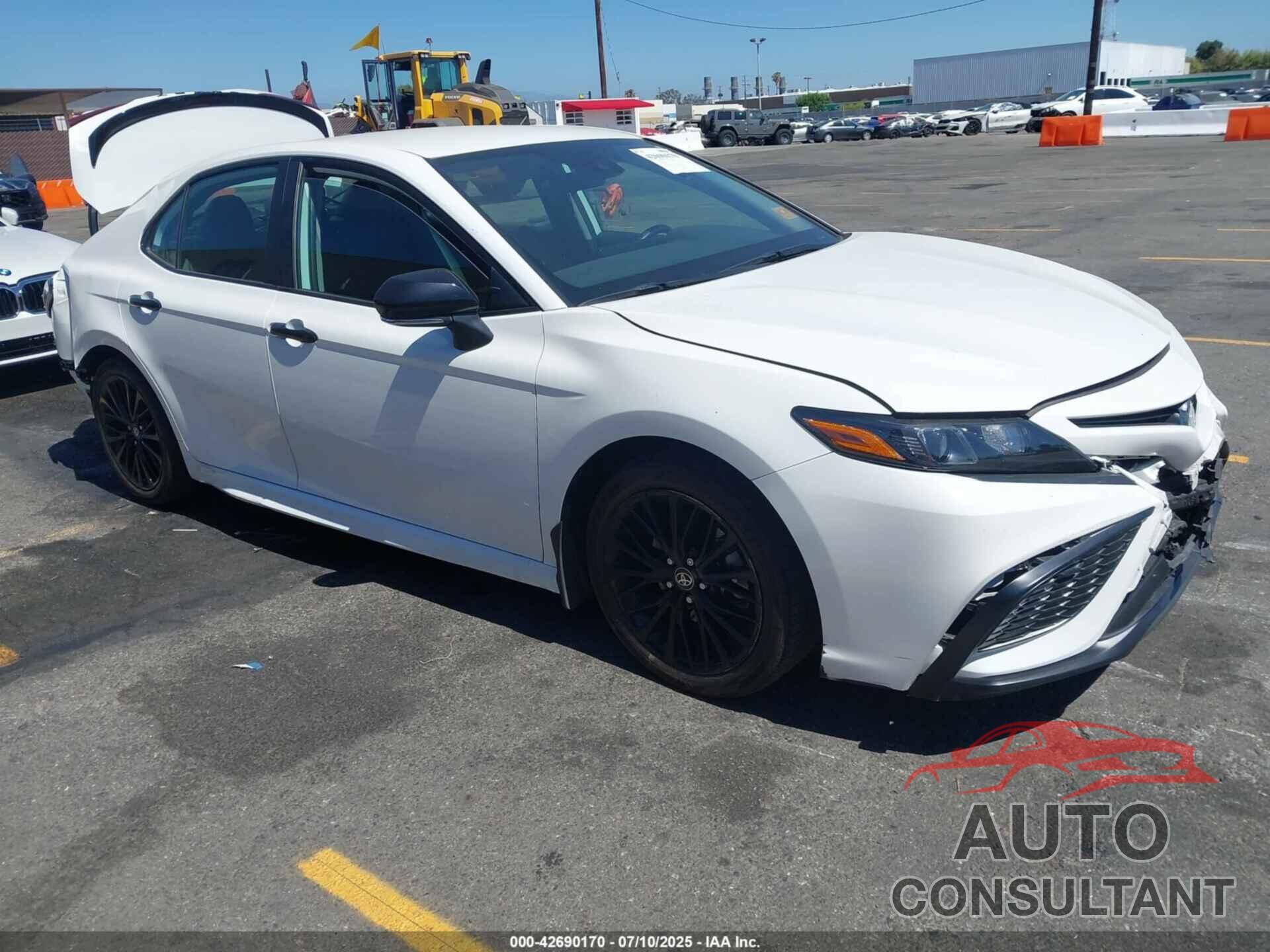 TOYOTA CAMRY 2022 - 4T1G31AKXNU045275