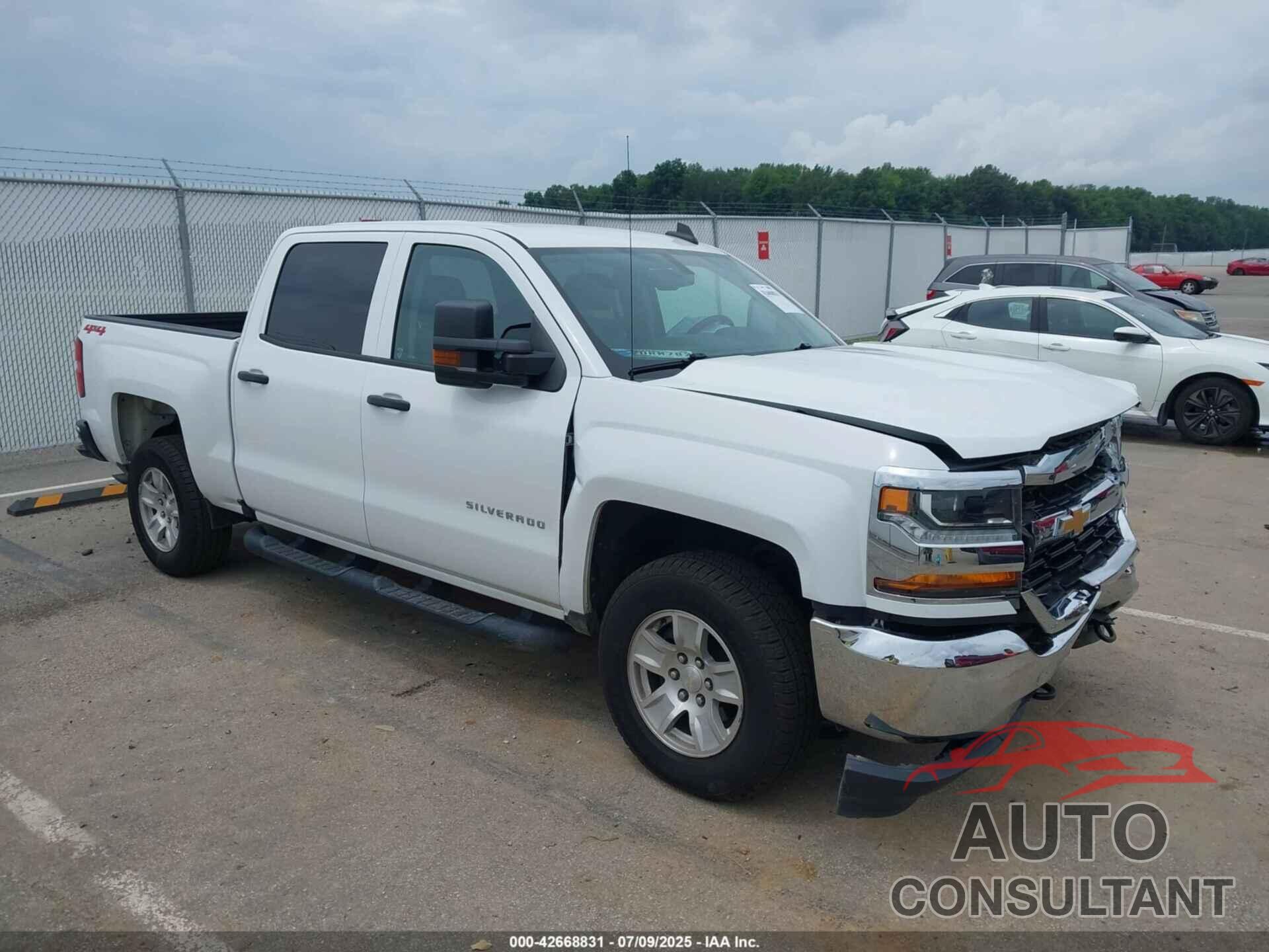 CHEVROLET SILVERADO 1500 2018 - 3GCUKNEH3JG289945