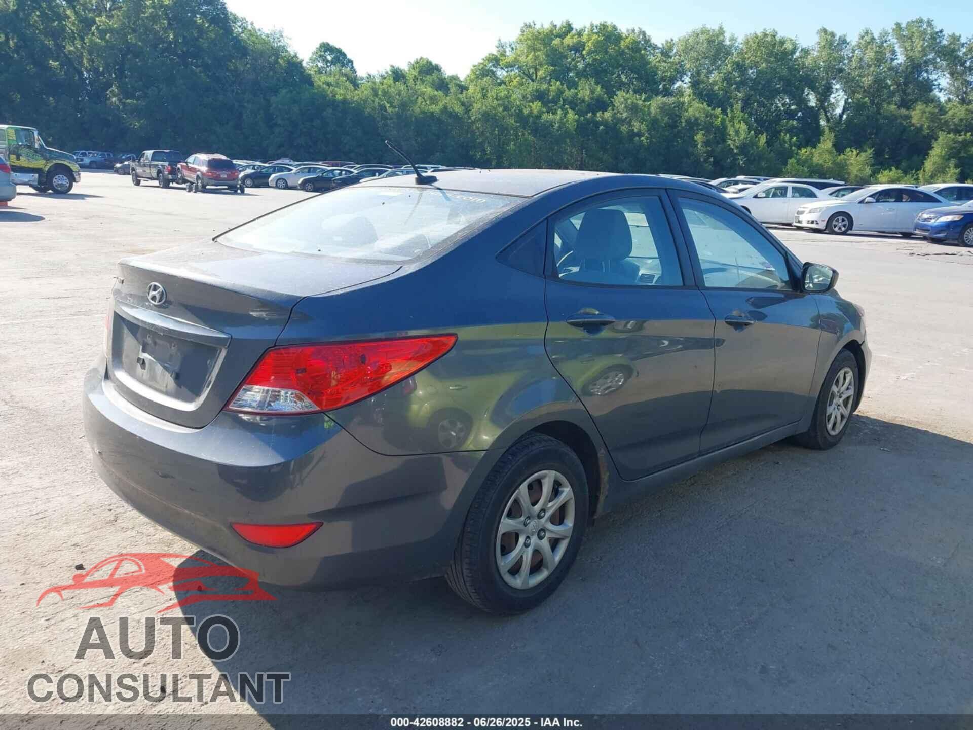 HYUNDAI ACCENT 2012 - KMHCT4AEXCU218008