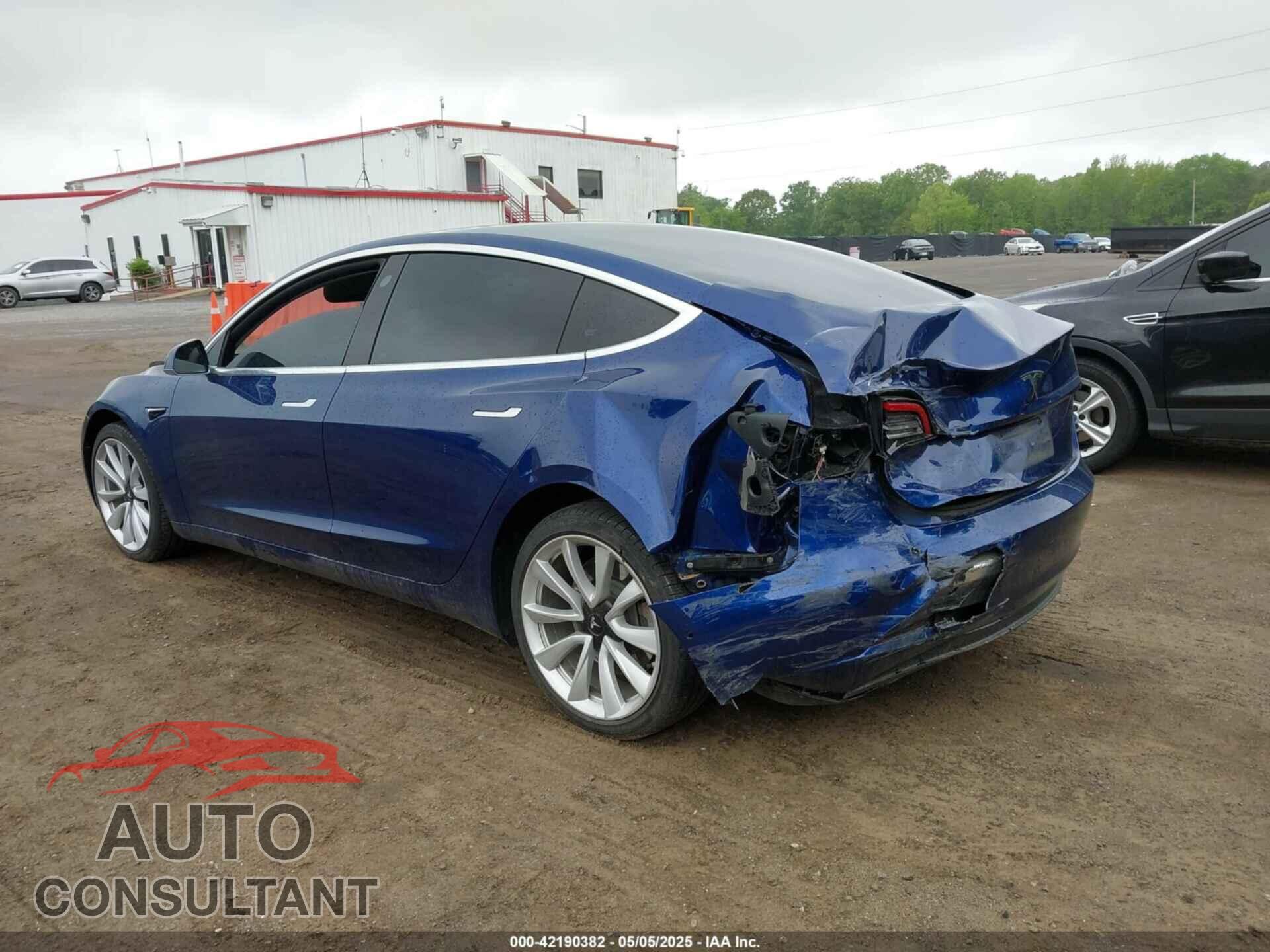 TESLA MODEL 3 2019 - 5YJ3E1EA8KF447914