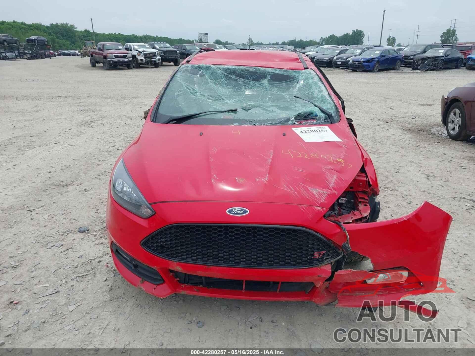 FORD FOCUS ST 2017 - 1FADP3L91HL328052