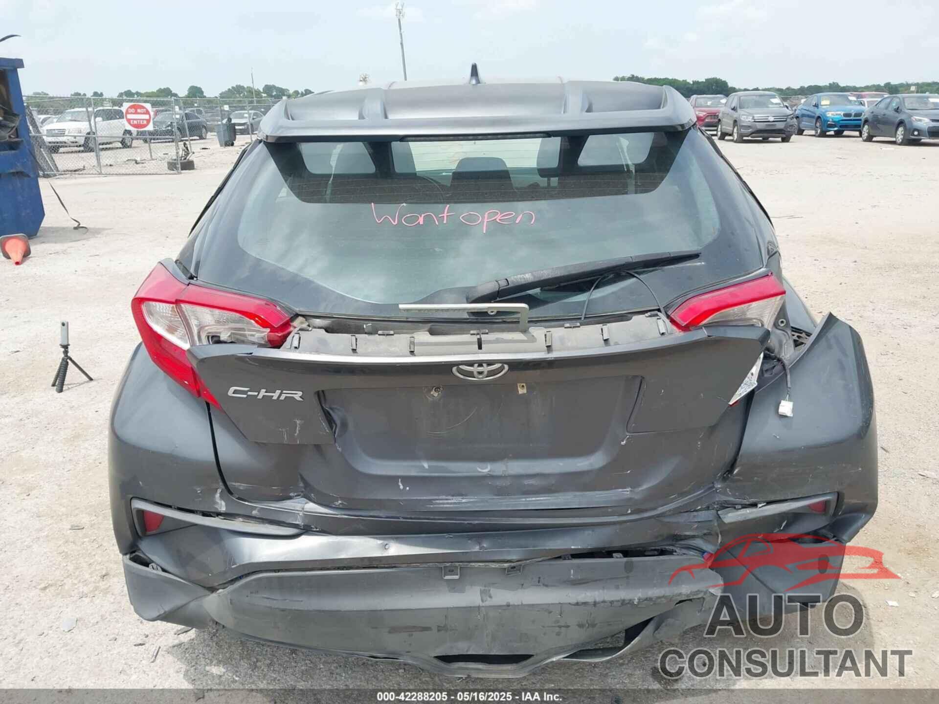 TOYOTA C-HR 2018 - NMTKHMBX5JR031048