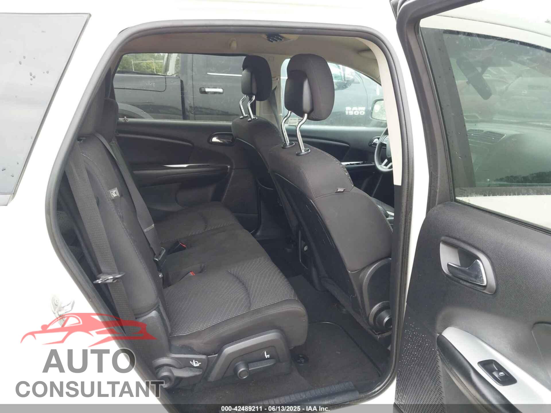 DODGE JOURNEY 2015 - 3C4PDCBB6FT604604