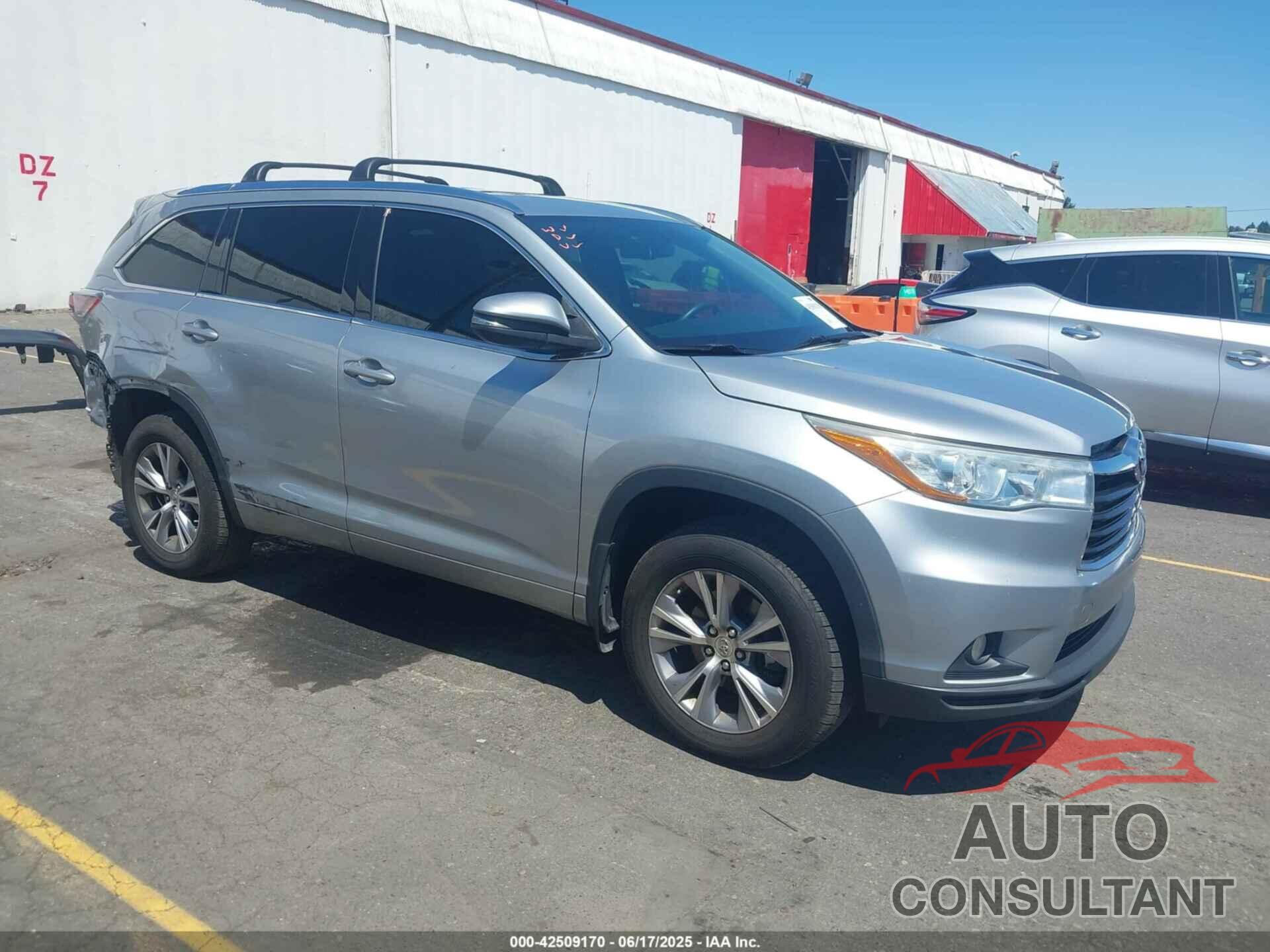 TOYOTA HIGHLANDER 2015 - 5TDJKRFH1FS211942