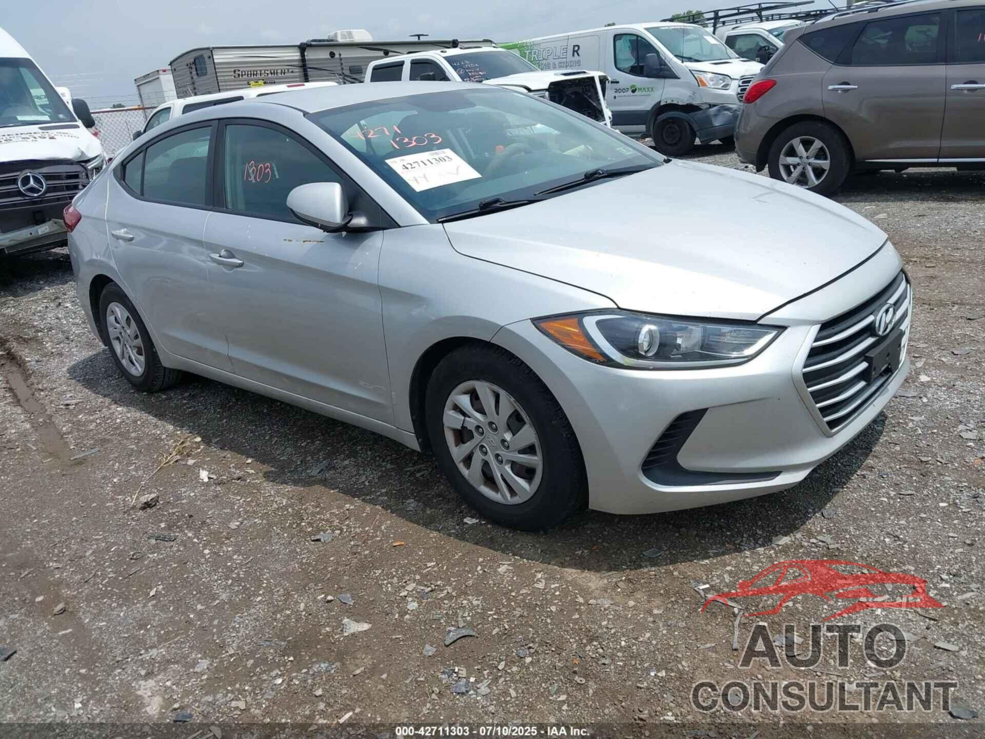 HYUNDAI ELANTRA 2018 - 5NPD74LF9JH377399