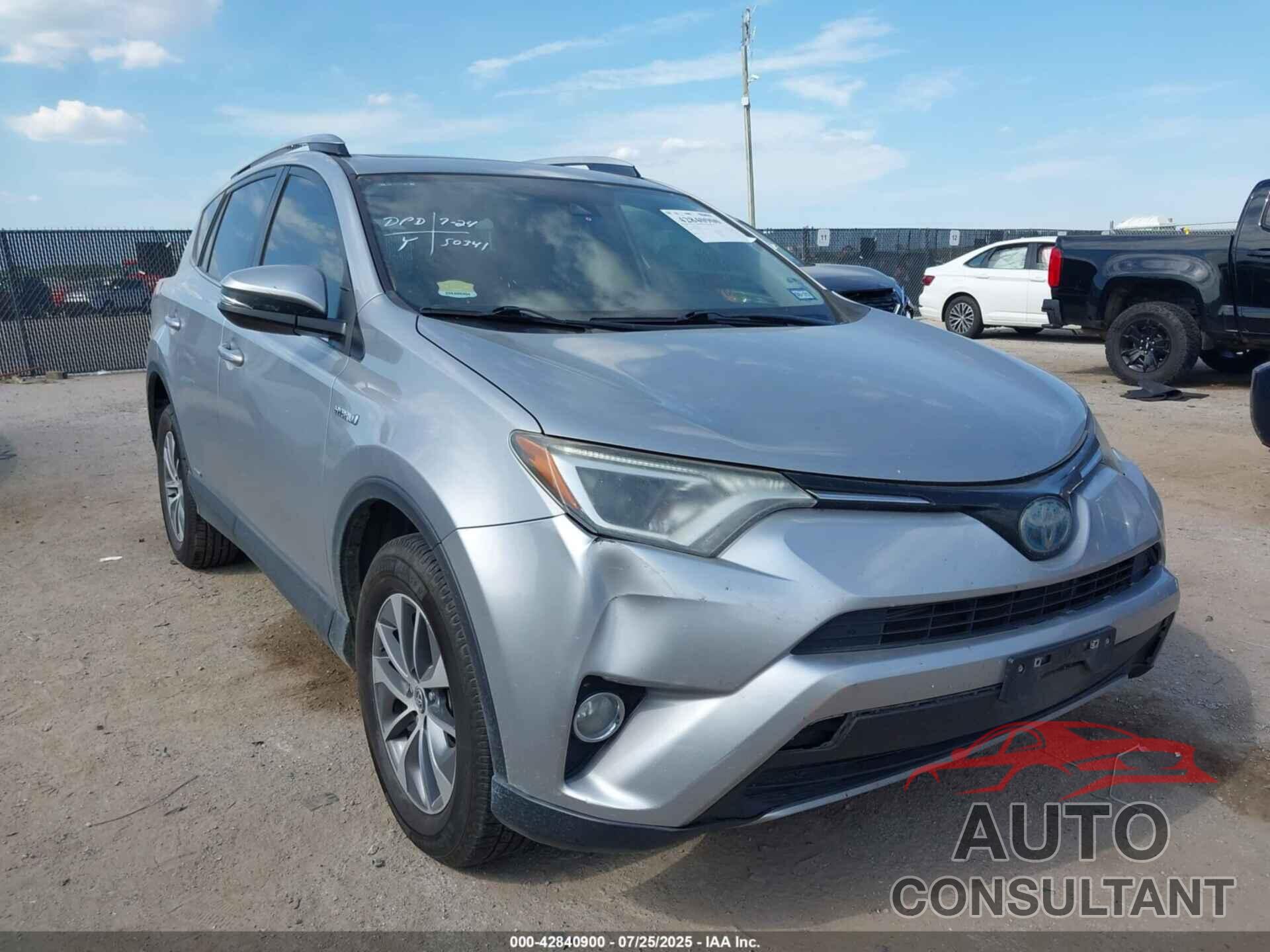 TOYOTA RAV4 HYBRID 2018 - JTMRJREV0JD189241