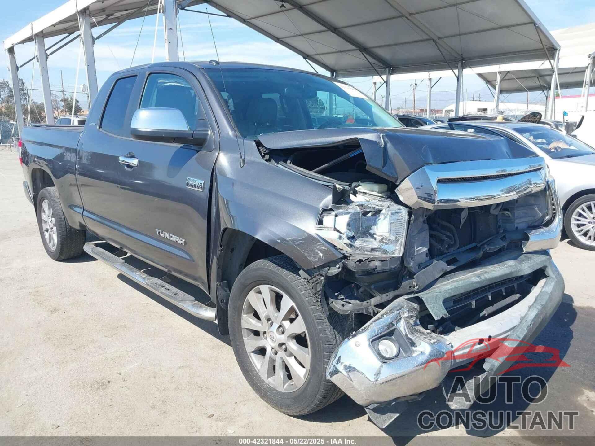 TOYOTA TUNDRA 2016 - 5TFSY5F16GX200526