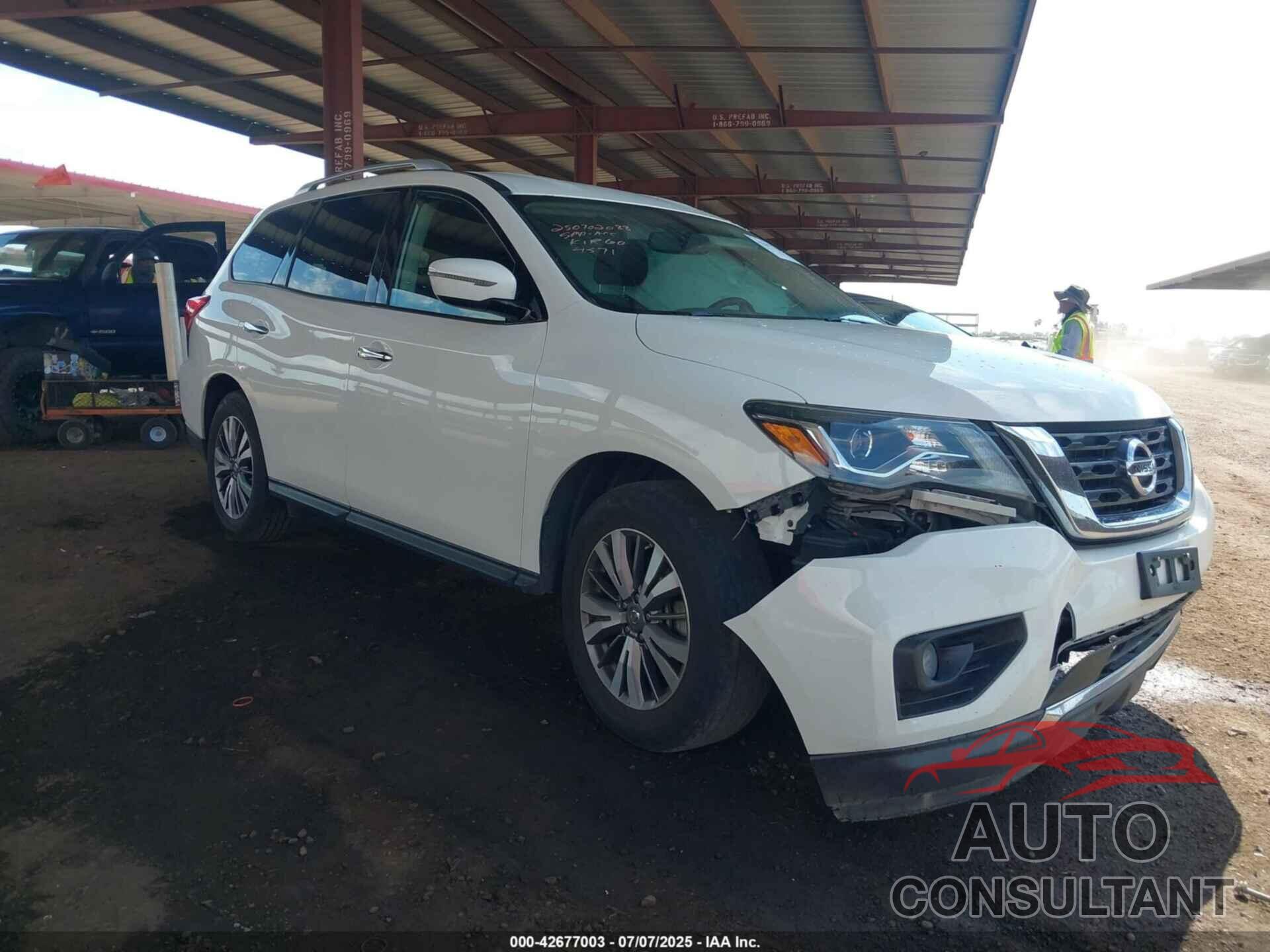 NISSAN PATHFINDER 2018 - 5N1DR2MN0JC644571