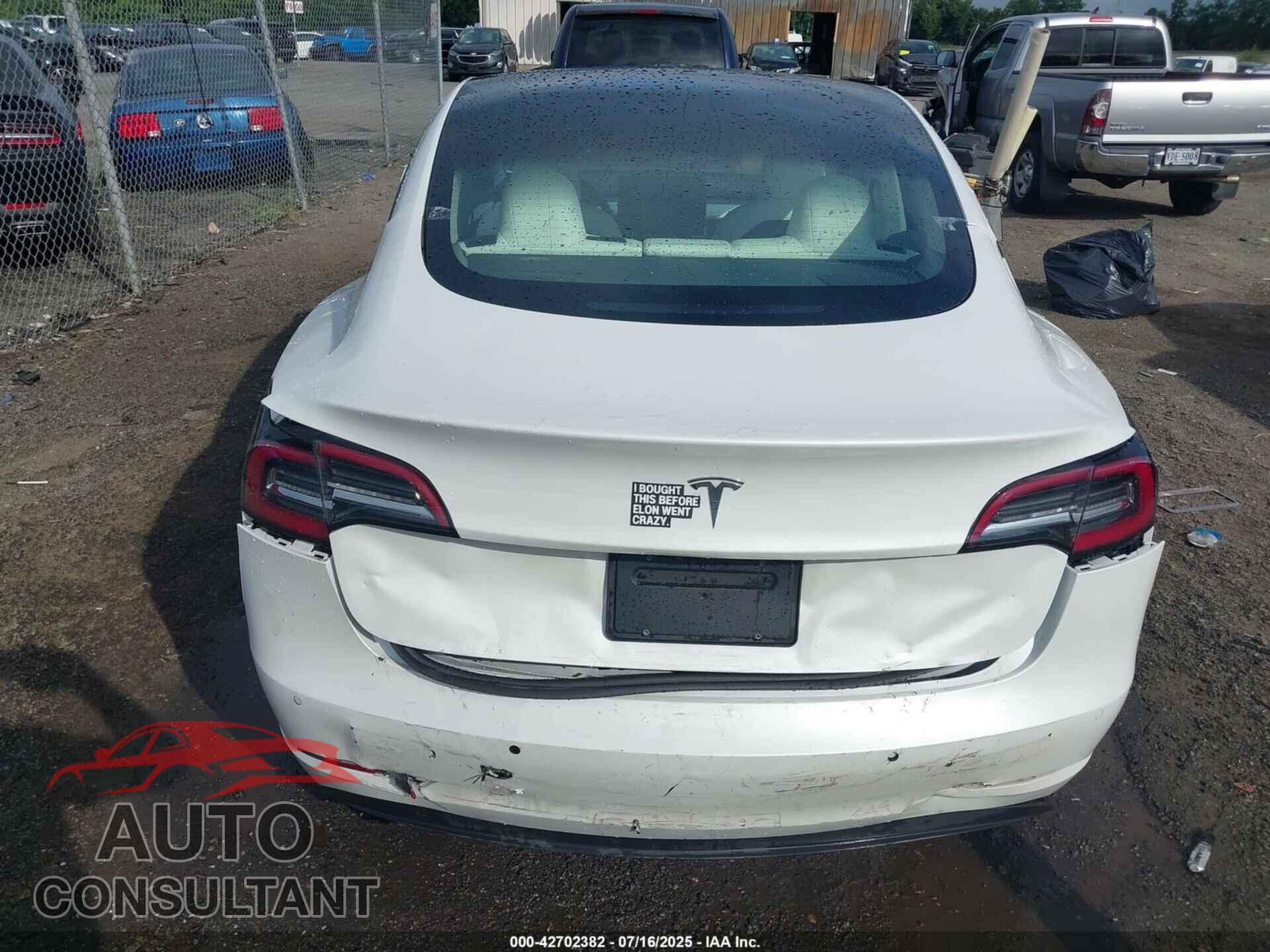 TESLA MODEL 3 2021 - 5YJ3E1EA2MF091480