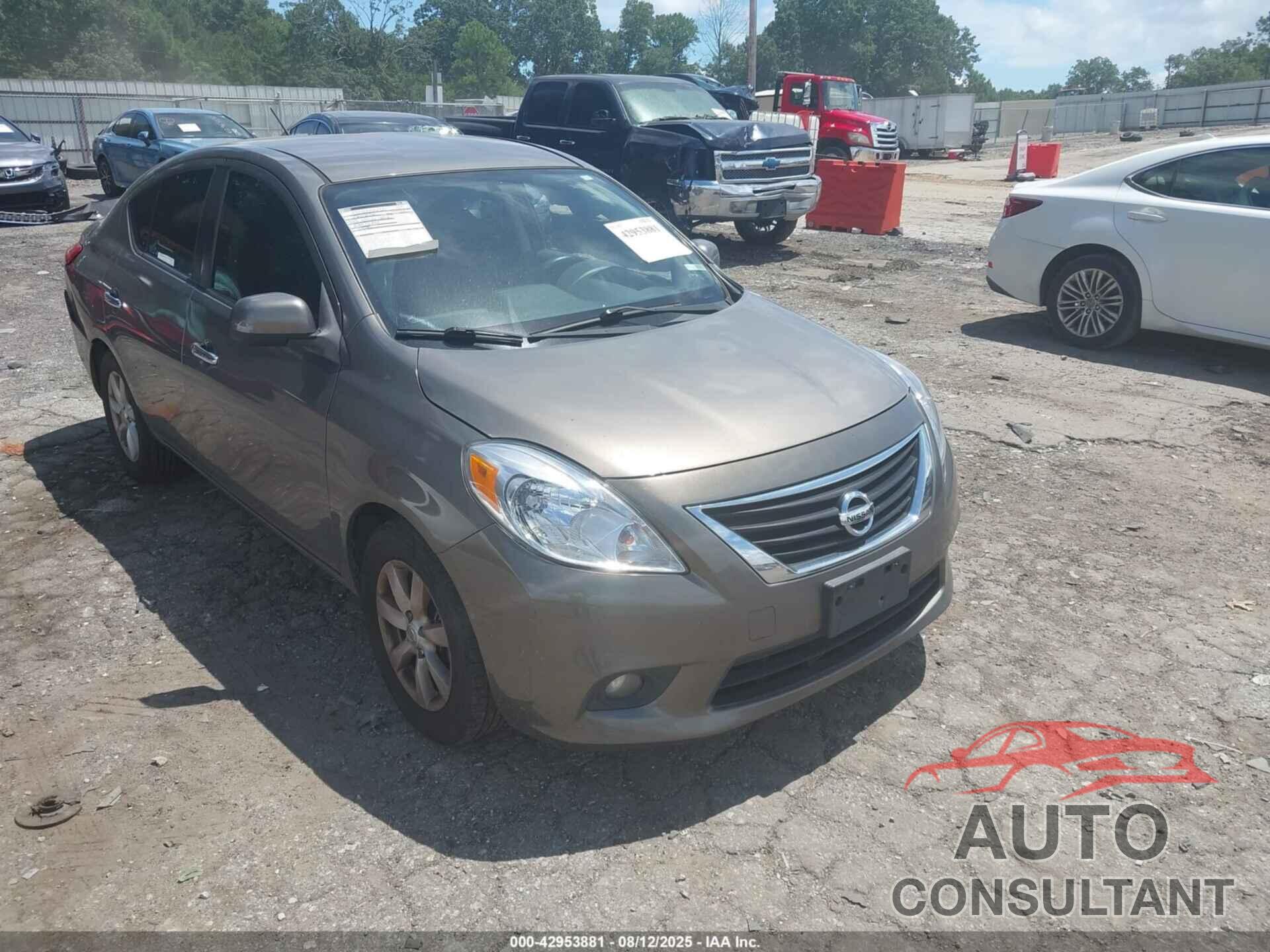 NISSAN VERSA 2012 - 3N1CN7AP9CL814435