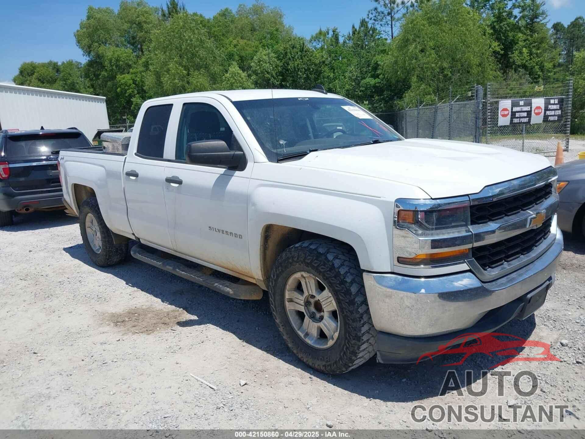 CHEVROLET SILVERADO 1500 2017 - 1GCRCNEH4HZ360664