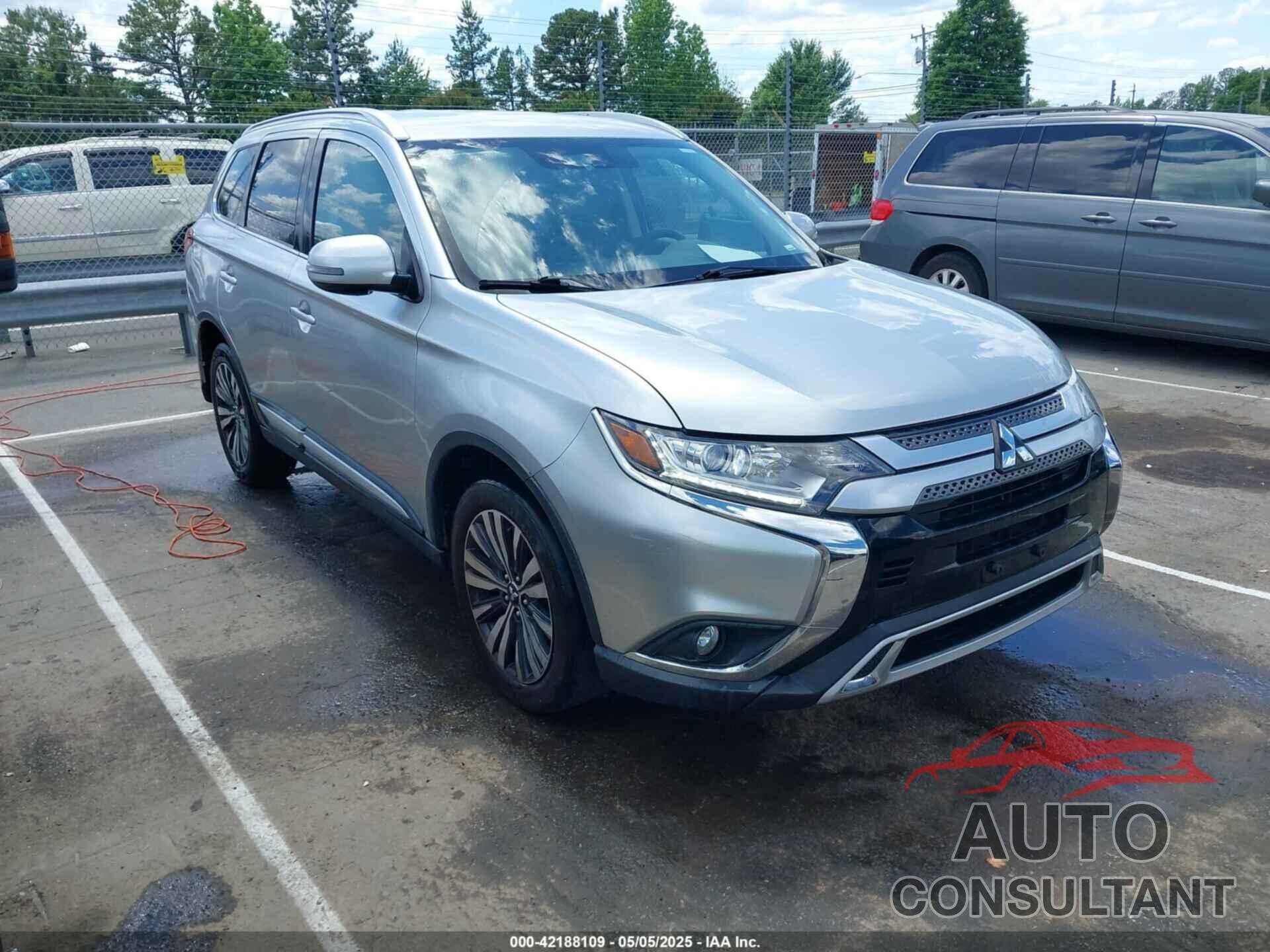 MITSUBISHI OUTLANDER 2020 - JA4AZ3A34LZ040810