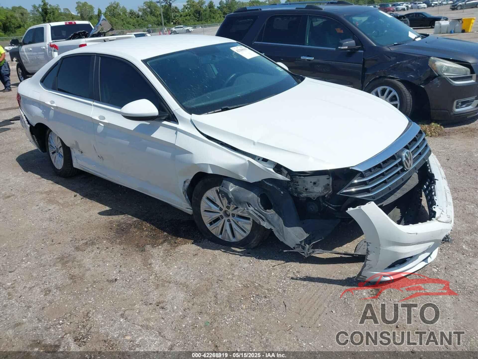 VOLKSWAGEN JETTA 2019 - 3VWC57BU3KM273289