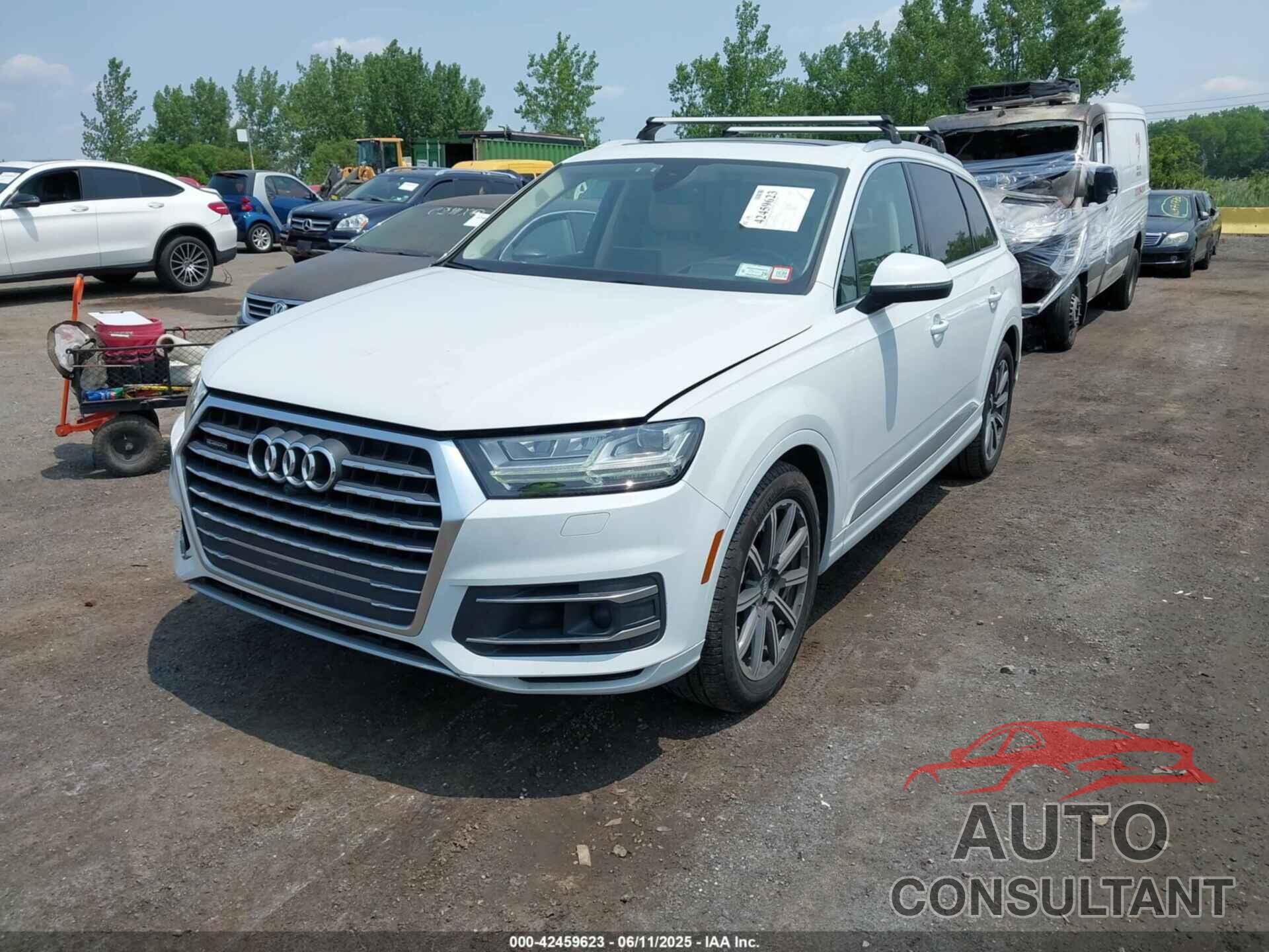AUDI Q7 2017 - WA1VABF77HD030761