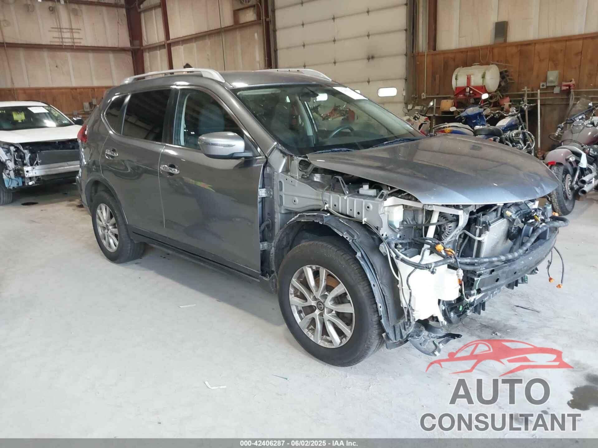 NISSAN ROGUE 2018 - KNMAT2MV9JP574926