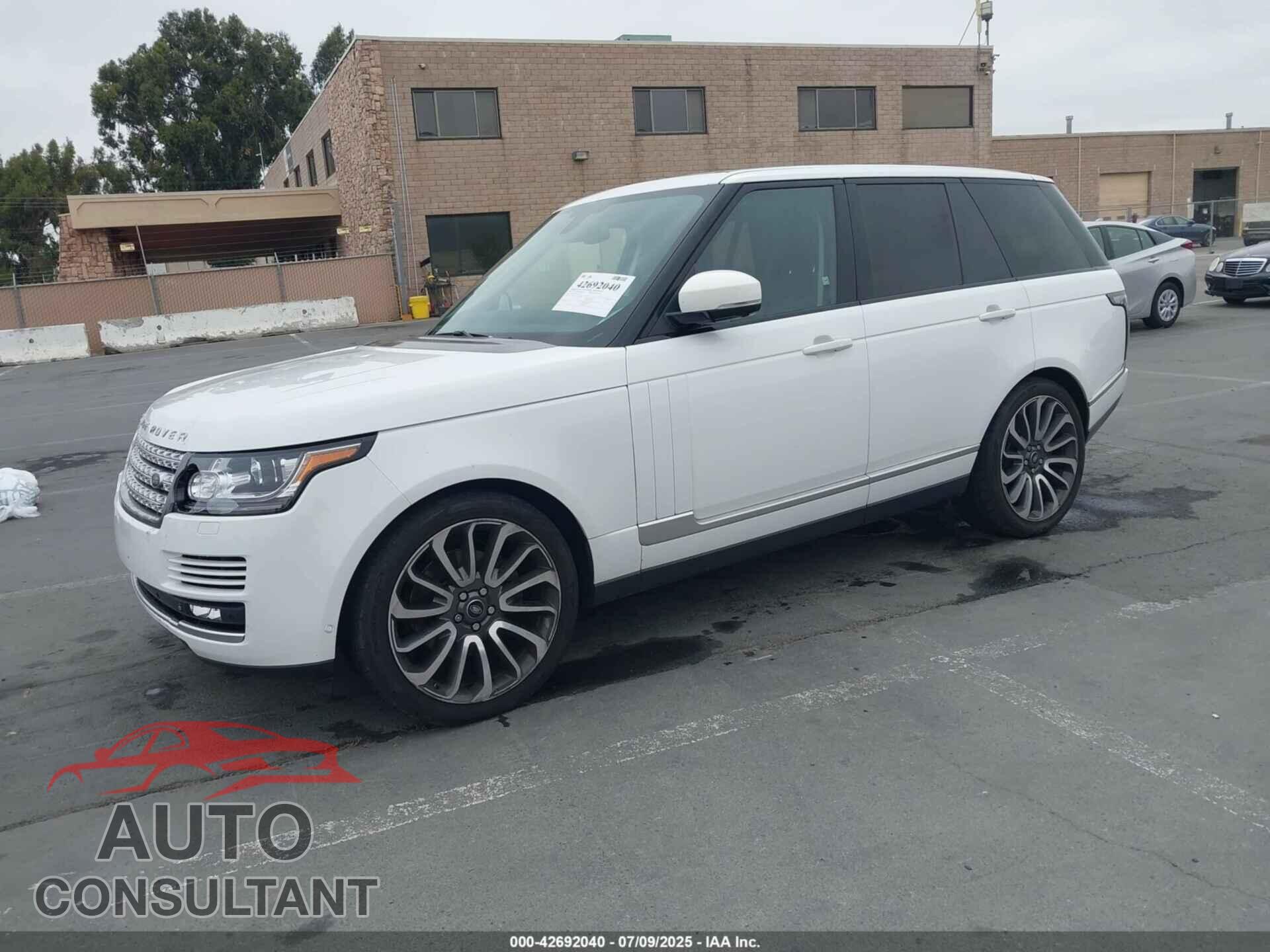 LAND ROVER RANGE ROVER 2015 - SALGS2VF2FA235545