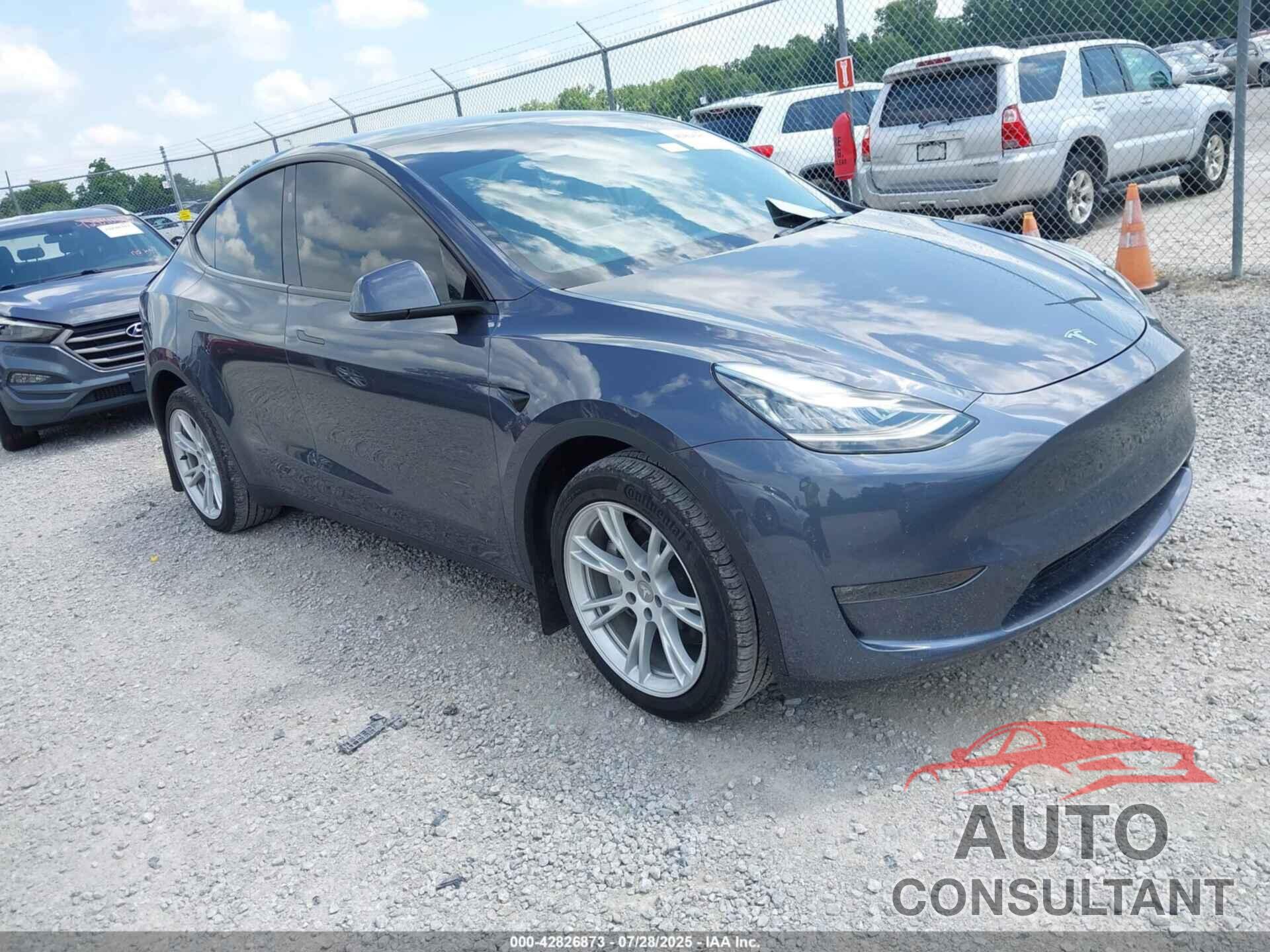 TESLA MODEL Y 2023 - 7SAYGDEE7PA156445