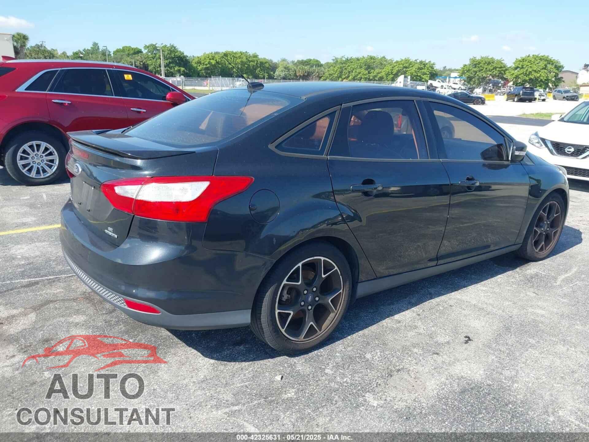 FORD FOCUS 2014 - 1FADP3F20EL311396