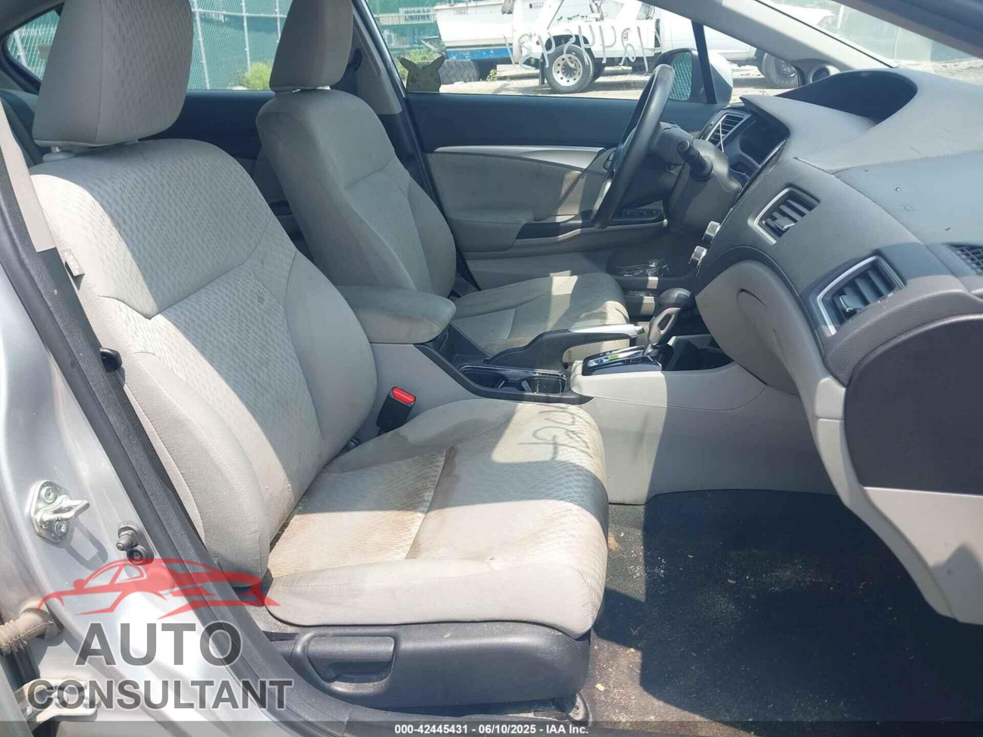 HONDA CIVIC 2015 - 19XFB2F86FE113903