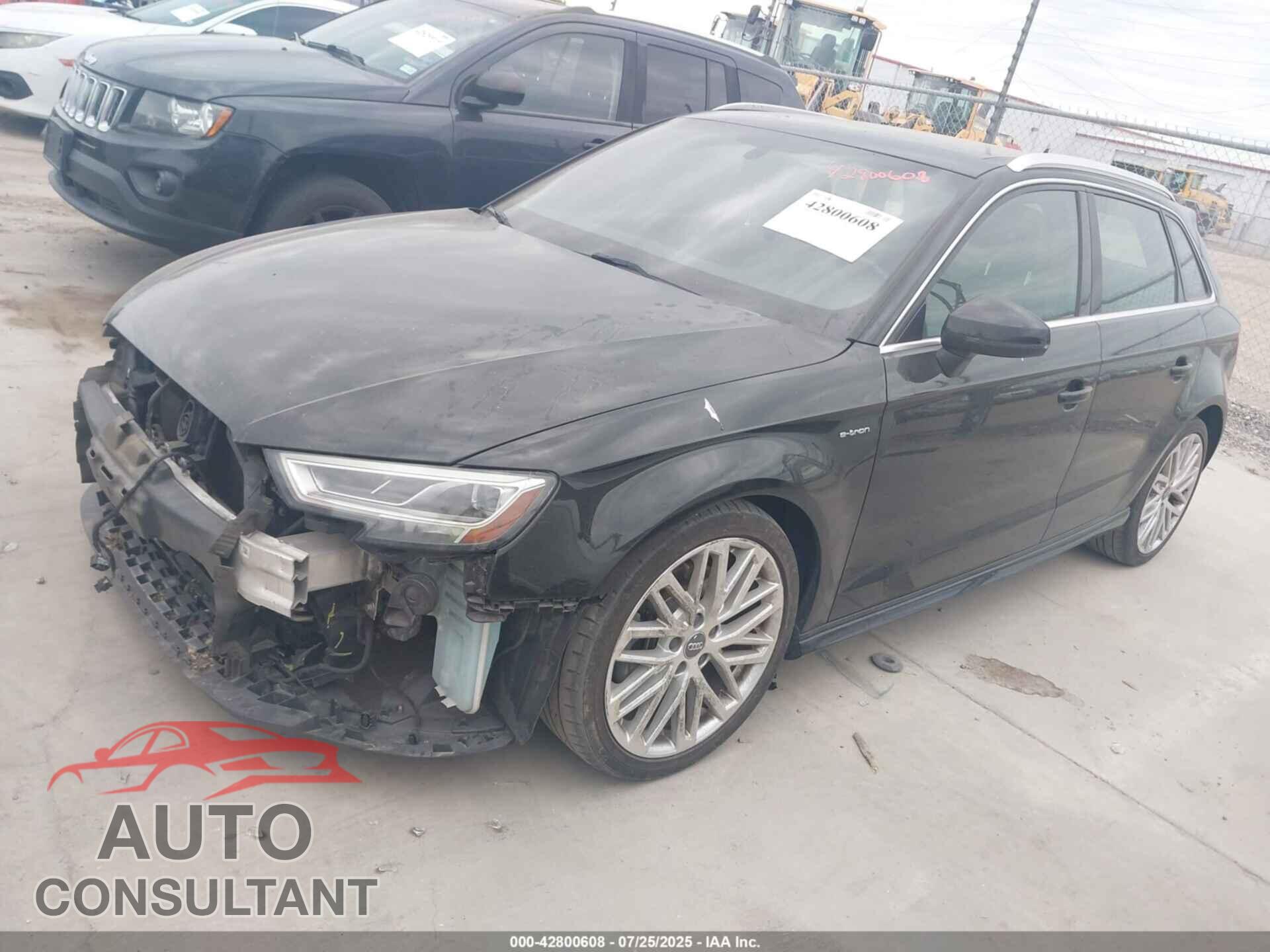 AUDI A3 E-TRON 2018 - WAUTPBFF6JA078159